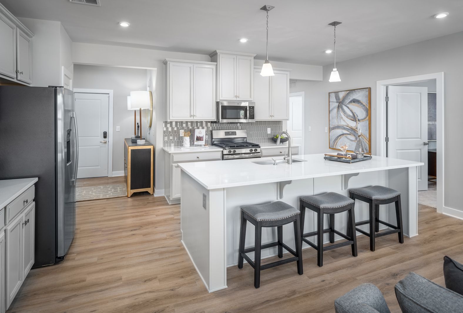 1601 Potomac Shores Parkway. Dumfries, VA 22026