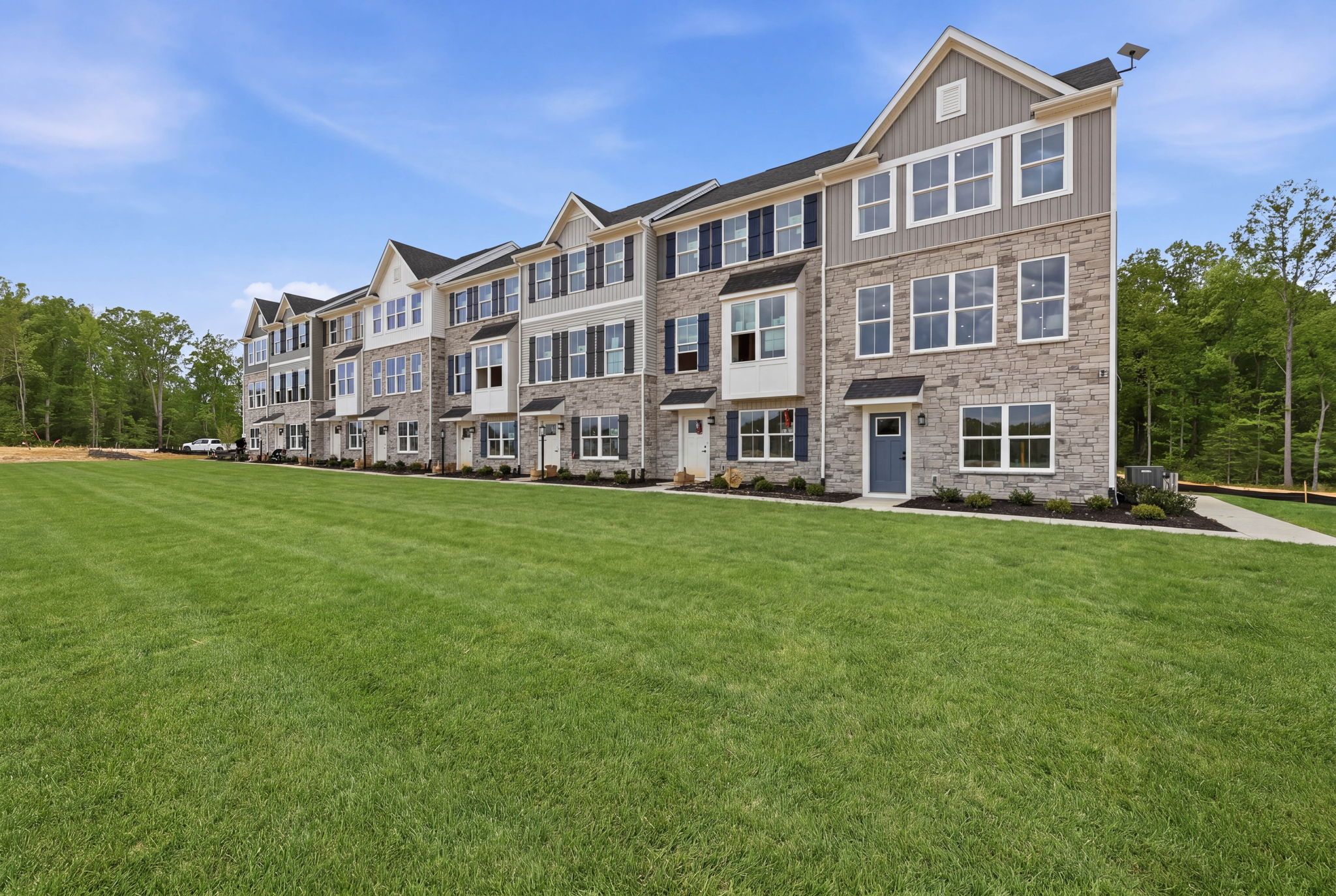 4625 Seamair Place