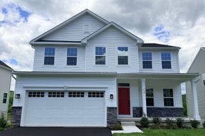 104 Zelkova Ln (Hudson)