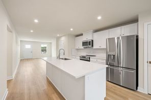 1032 Coconut Lane (Nassau Cove with Basement)