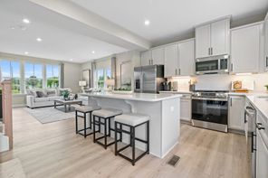 6239 Loraine Drive (Wexford with Finished Rec Room)