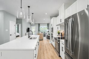 1010B Crescent Drive (Caroline with Finished Basement)