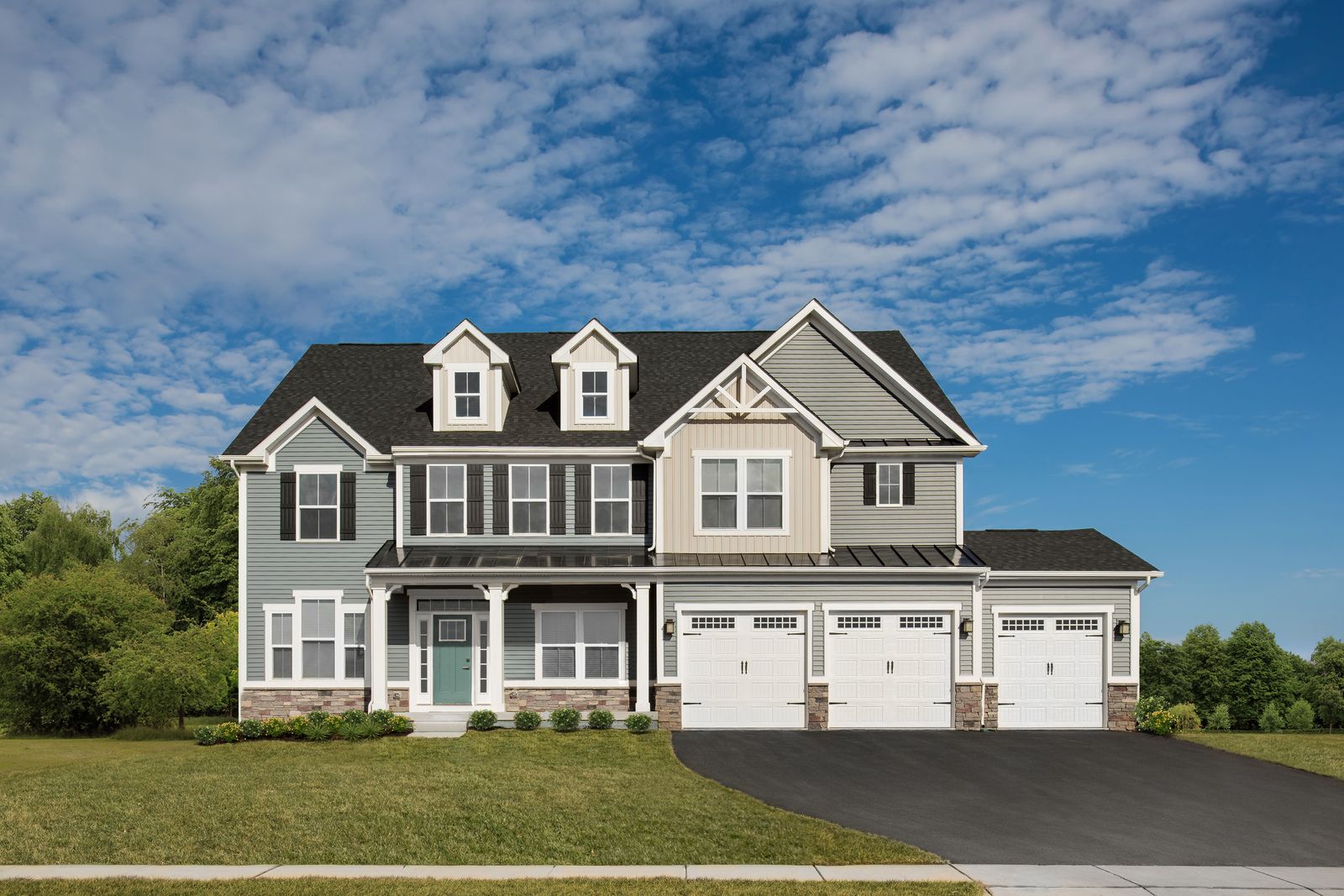 Delaware National Luxury Singles - Wilmington, DE