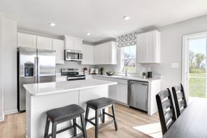 53 Pultz Blvd (Poplar)
