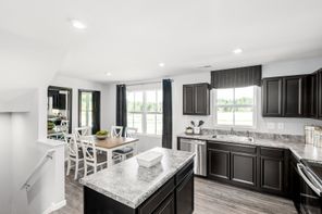 41 Cornerstone Drive (Juniper 3-Story)
