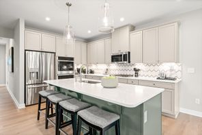 4248 Reusch Circle (Roxbury)