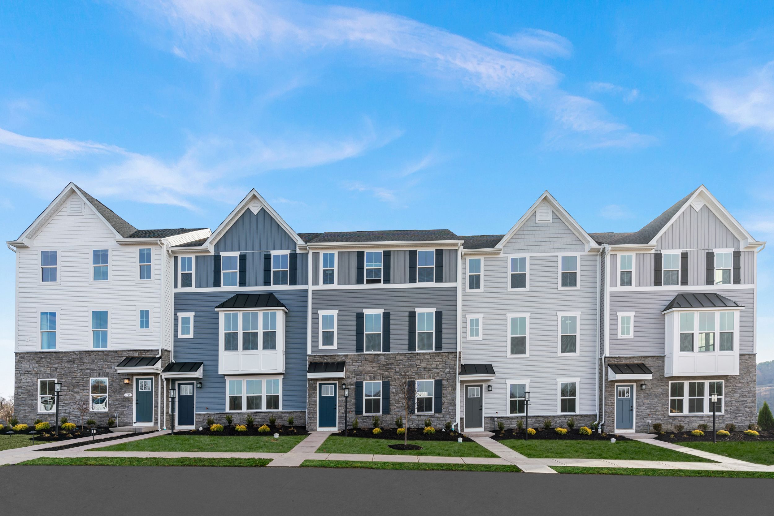 1130 Olivia Drive. Oakdale, PA 15071