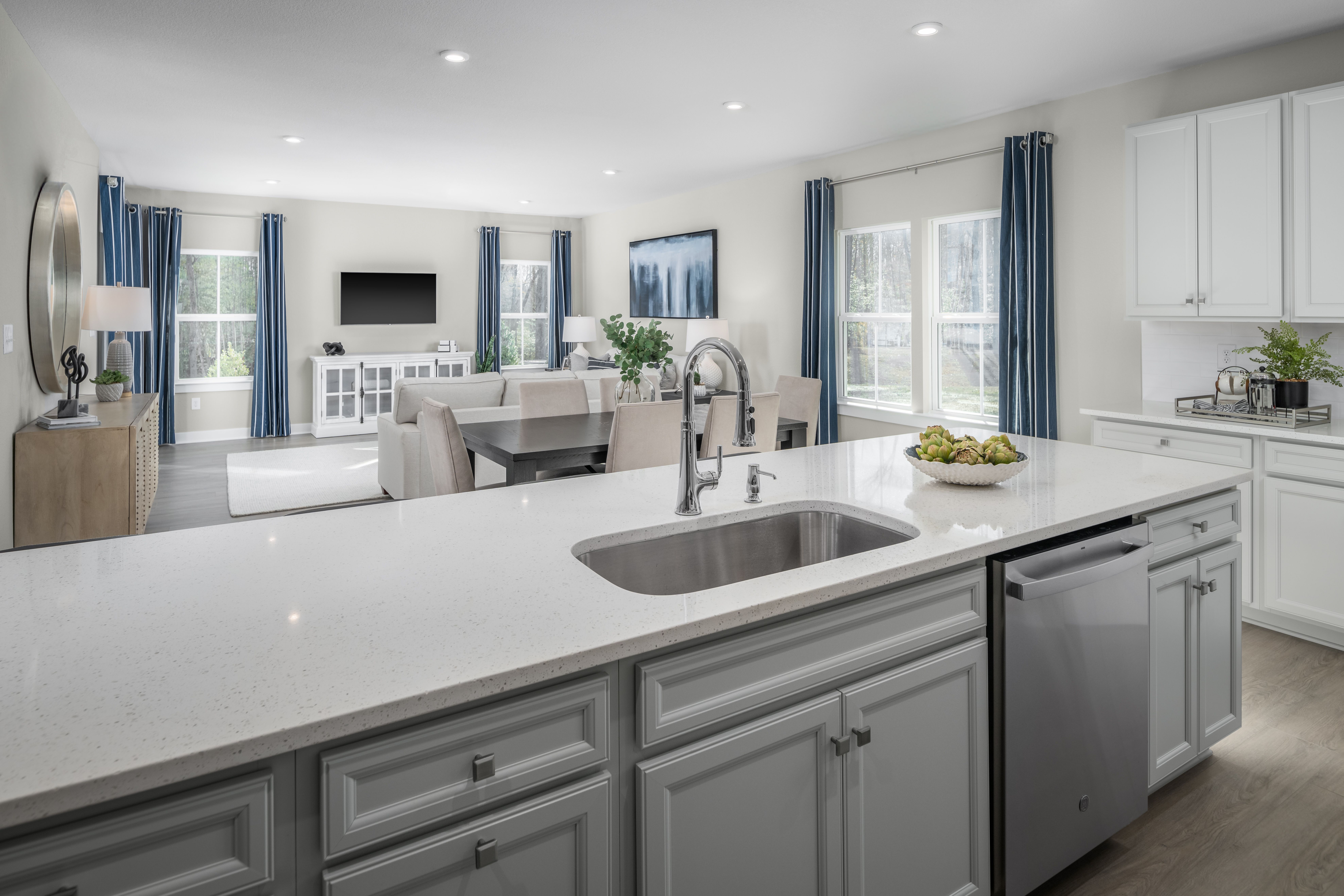 casa en Radcliffe Meadows Single Family Homes por Ryan Homes
