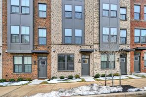 815 Lennox Street (Clarendon 3 Story)