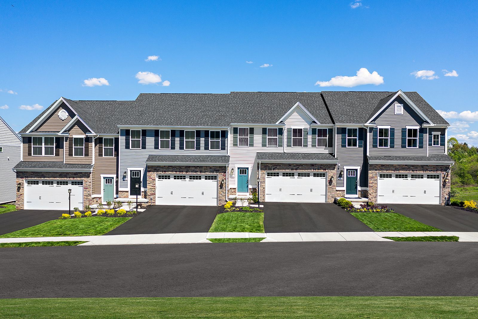 Blackstone Townhomes - Oakdale, PA