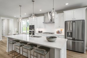 628 Oval Rd (Kensington)