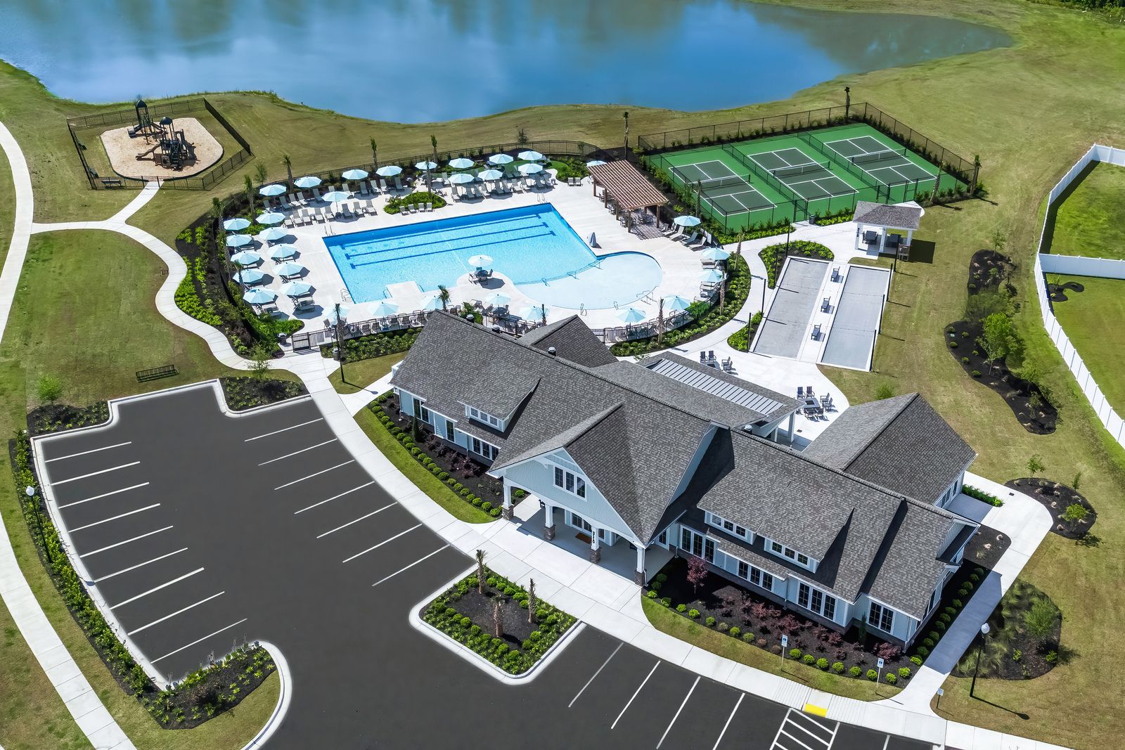 casa en Lakes at Riverbend Single Family Homes por Ryan Homes