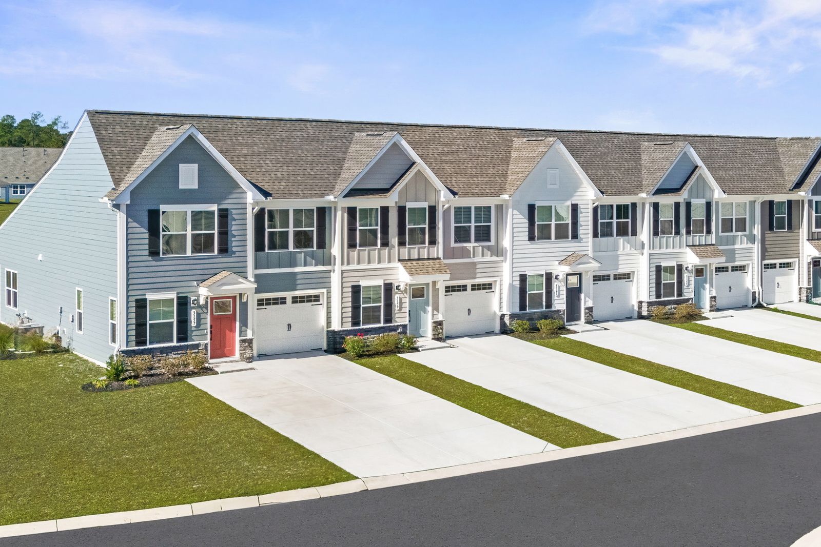 casa en Lakes at Riverbend Townhomes por Ryan Homes