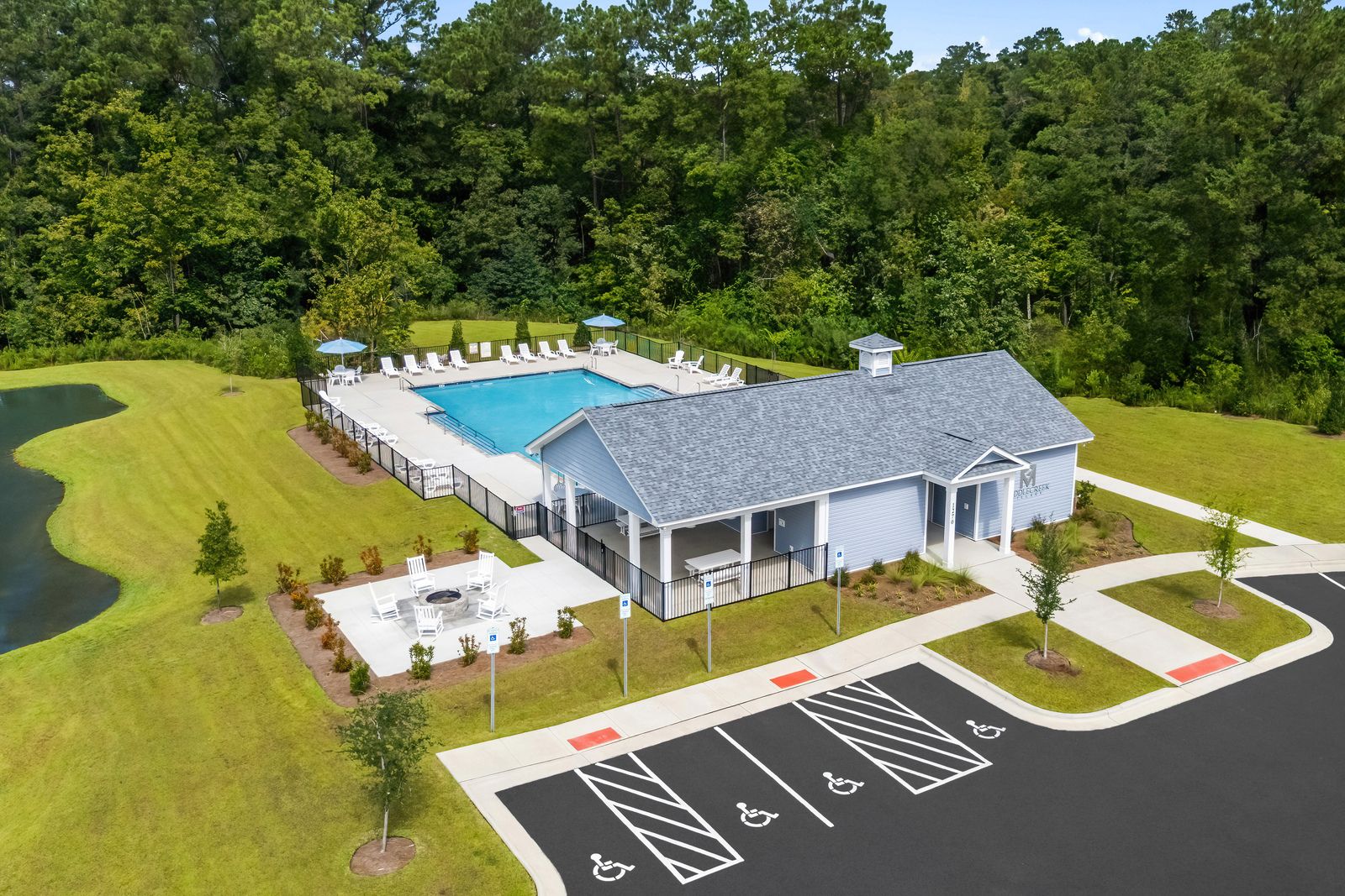 casa en Middle Creek Village Single Family Homes por Ryan Homes