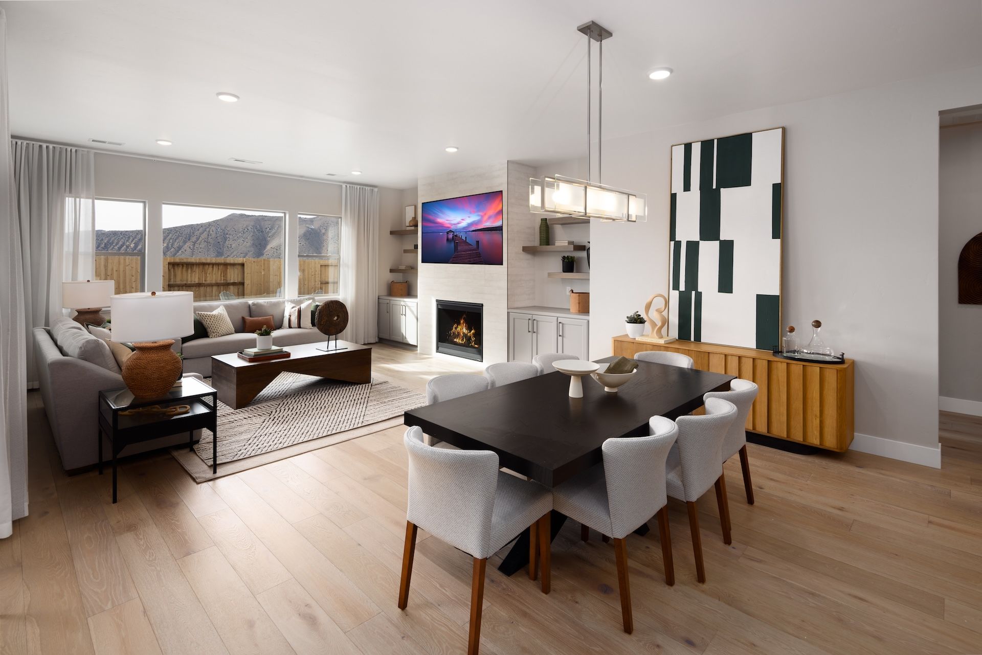 Dining Area & Great Room