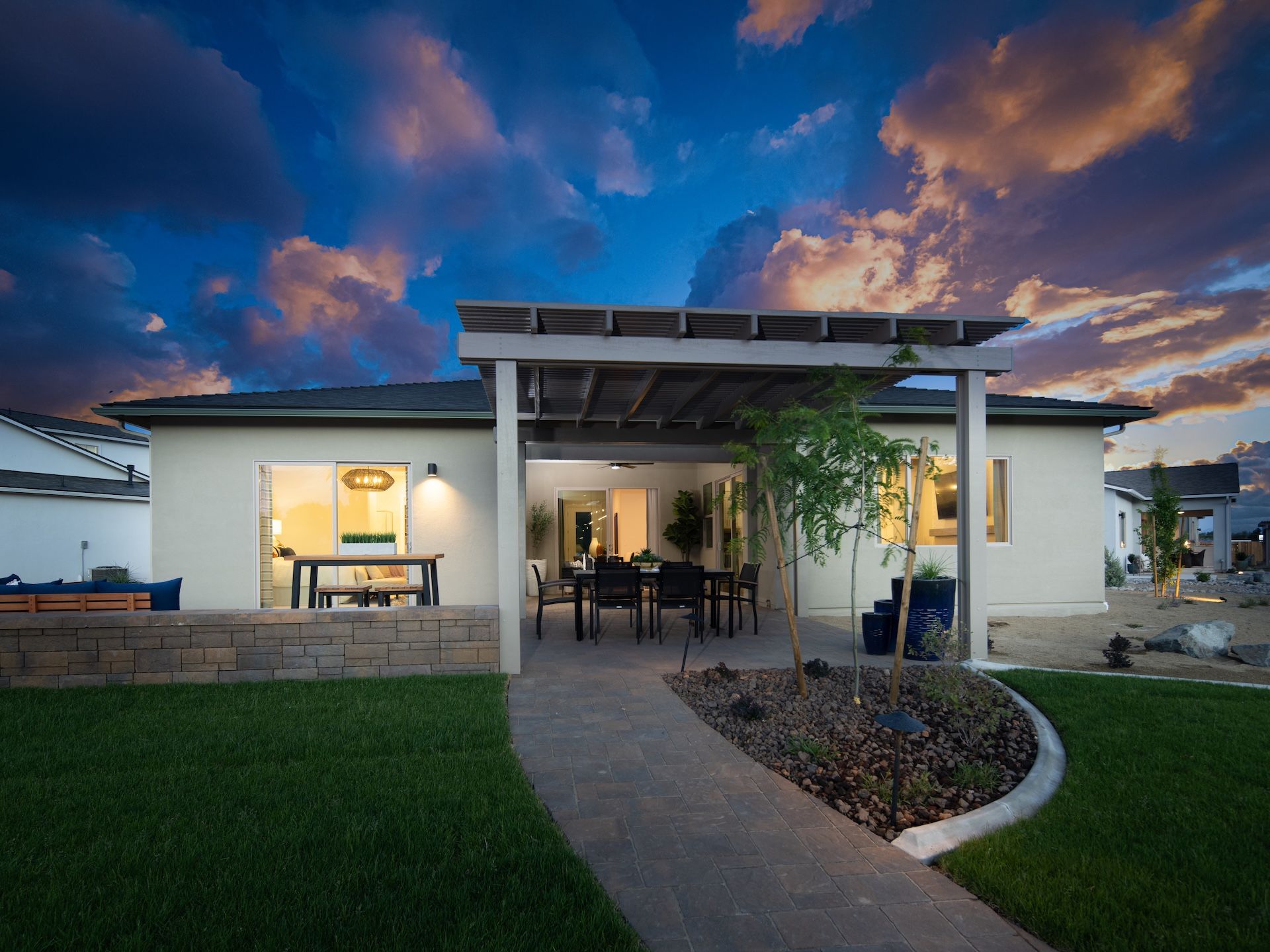 Plan 3 Desert Contemporary Back Yard With A Covered Patio