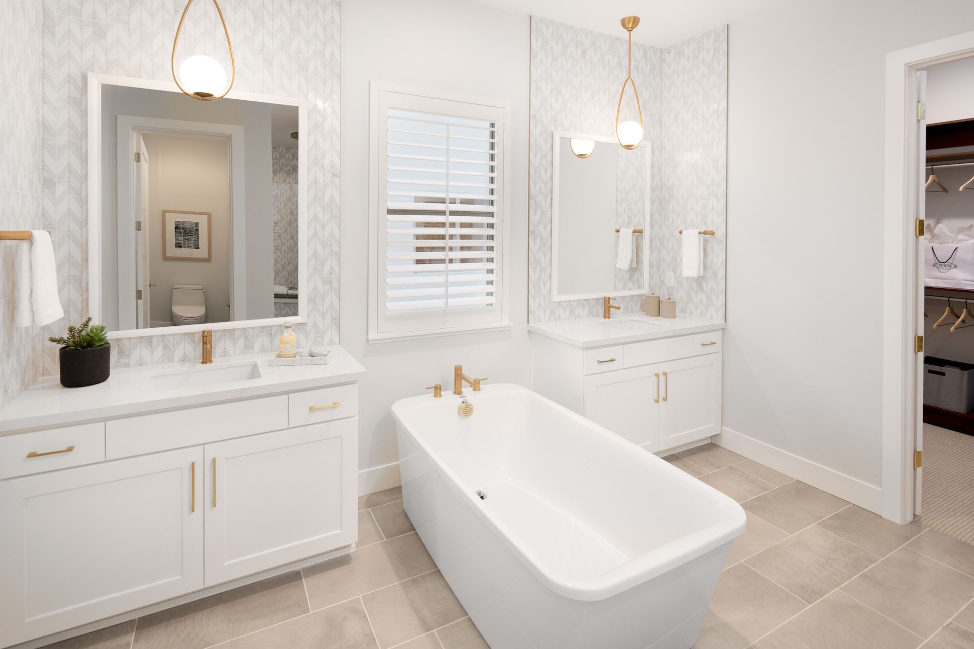 Plan 2 Primary Bathroom