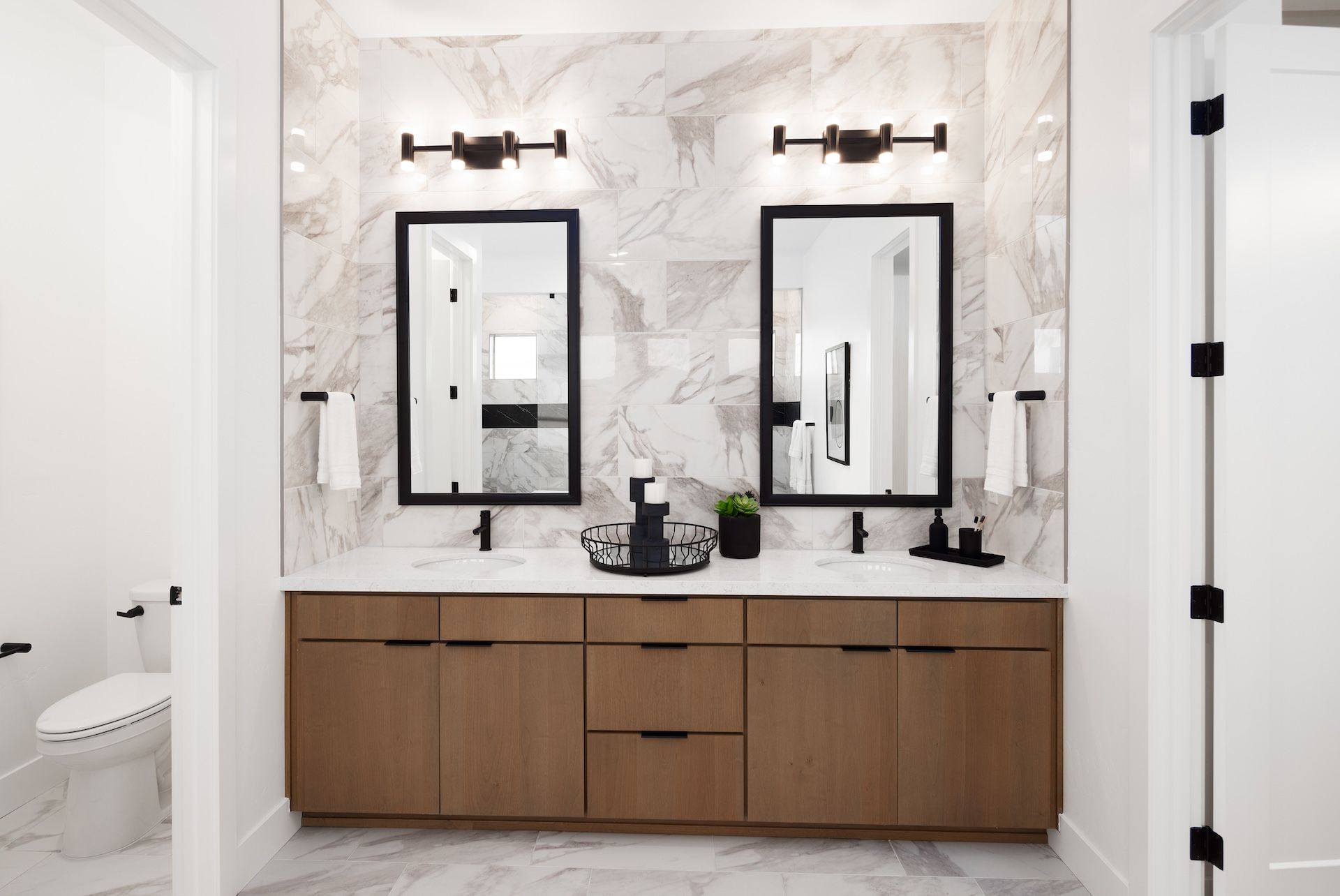 Plan 4 Primary Bathroom