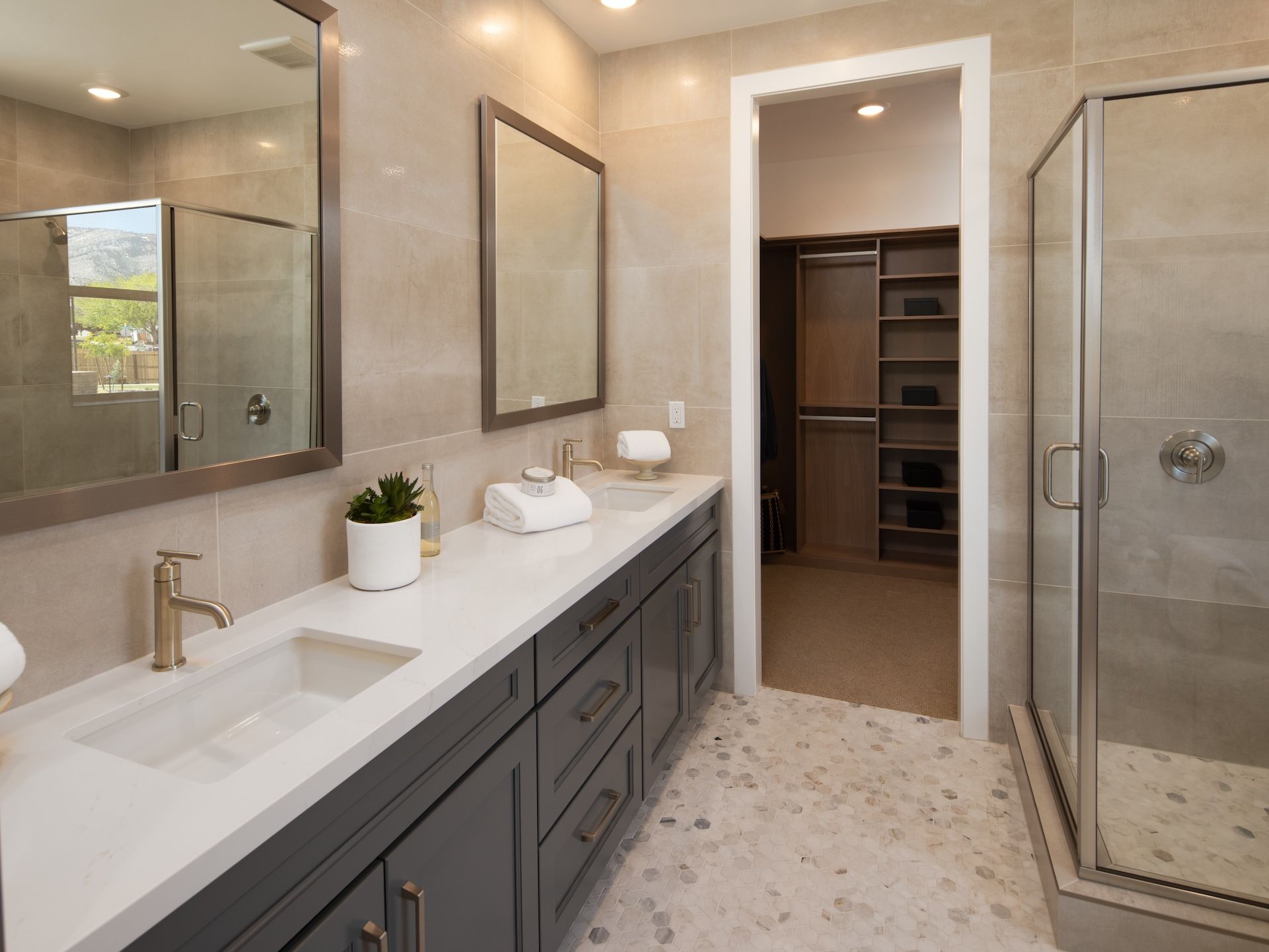 Plan 4X's Primary Bathroom With A Walk-In-Closet & Shower With Tile Surround