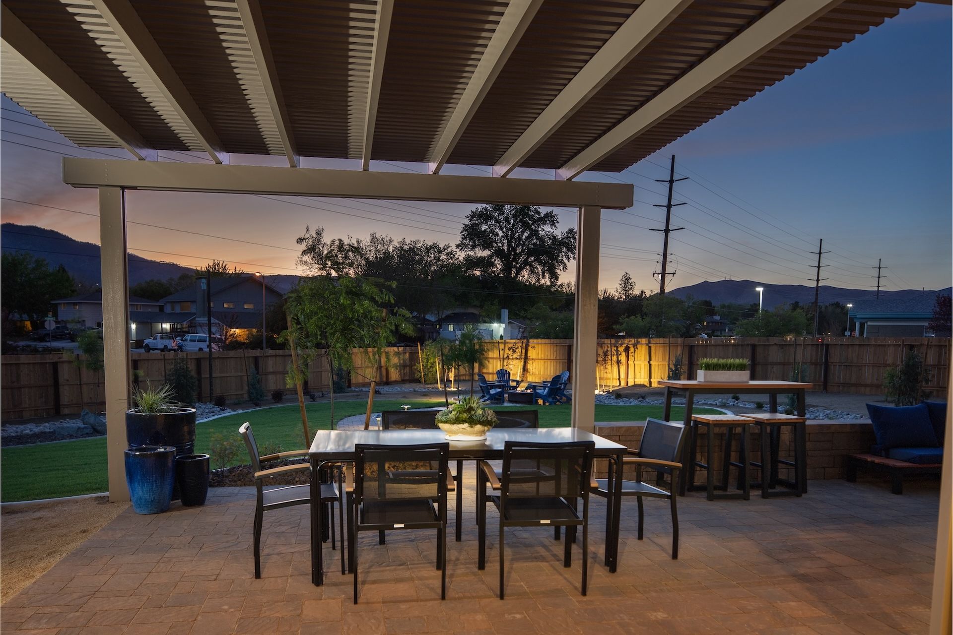 Outdoor Living & Backyard