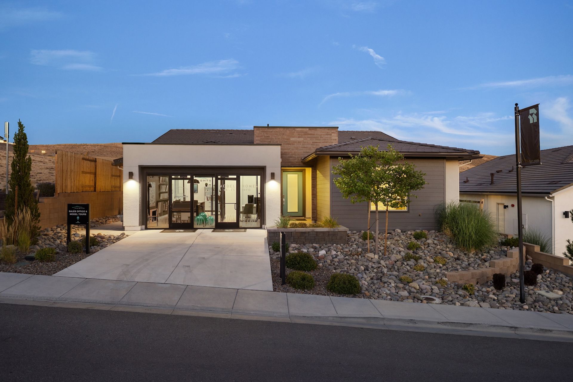 American Contemporary in Color Scheme 6