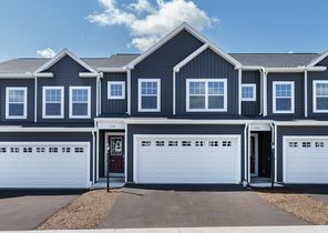 136 Dolomite Drive (Woodfield)