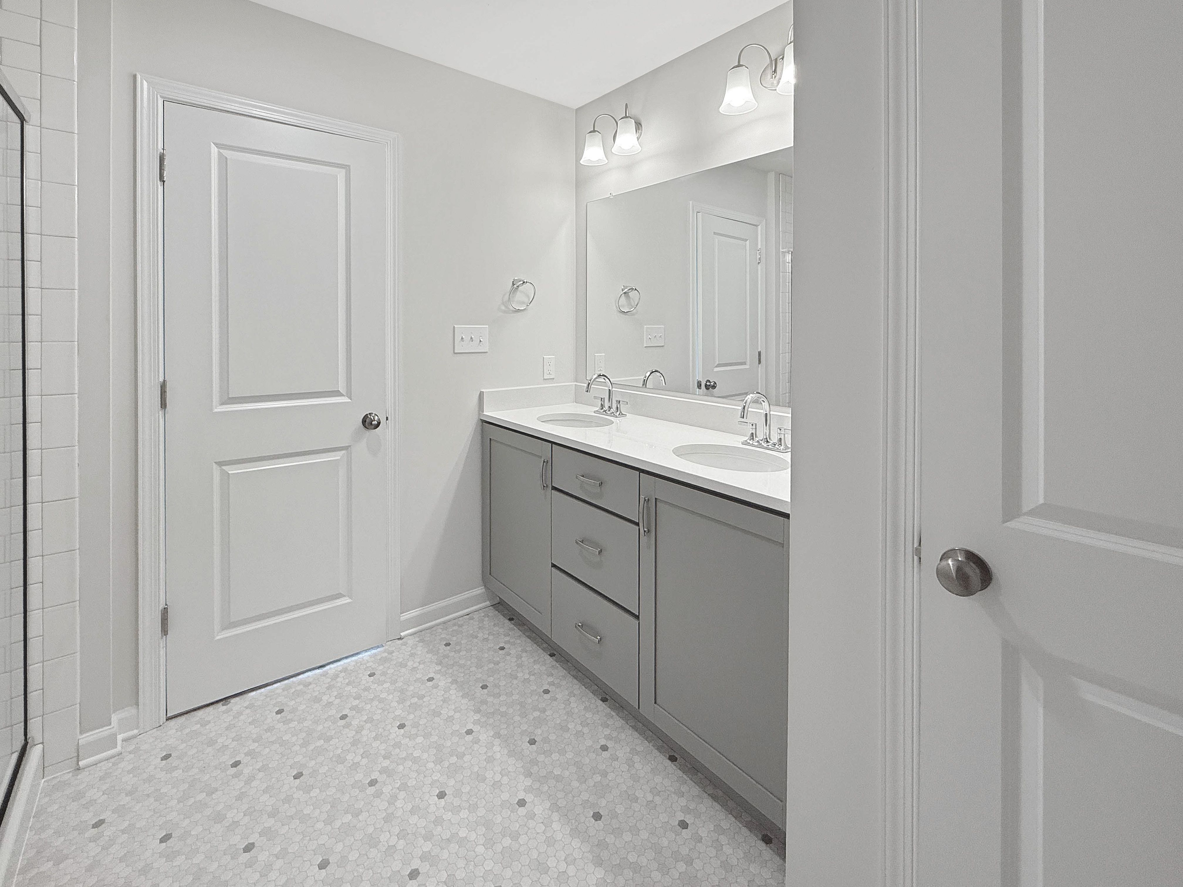 Owners Bath