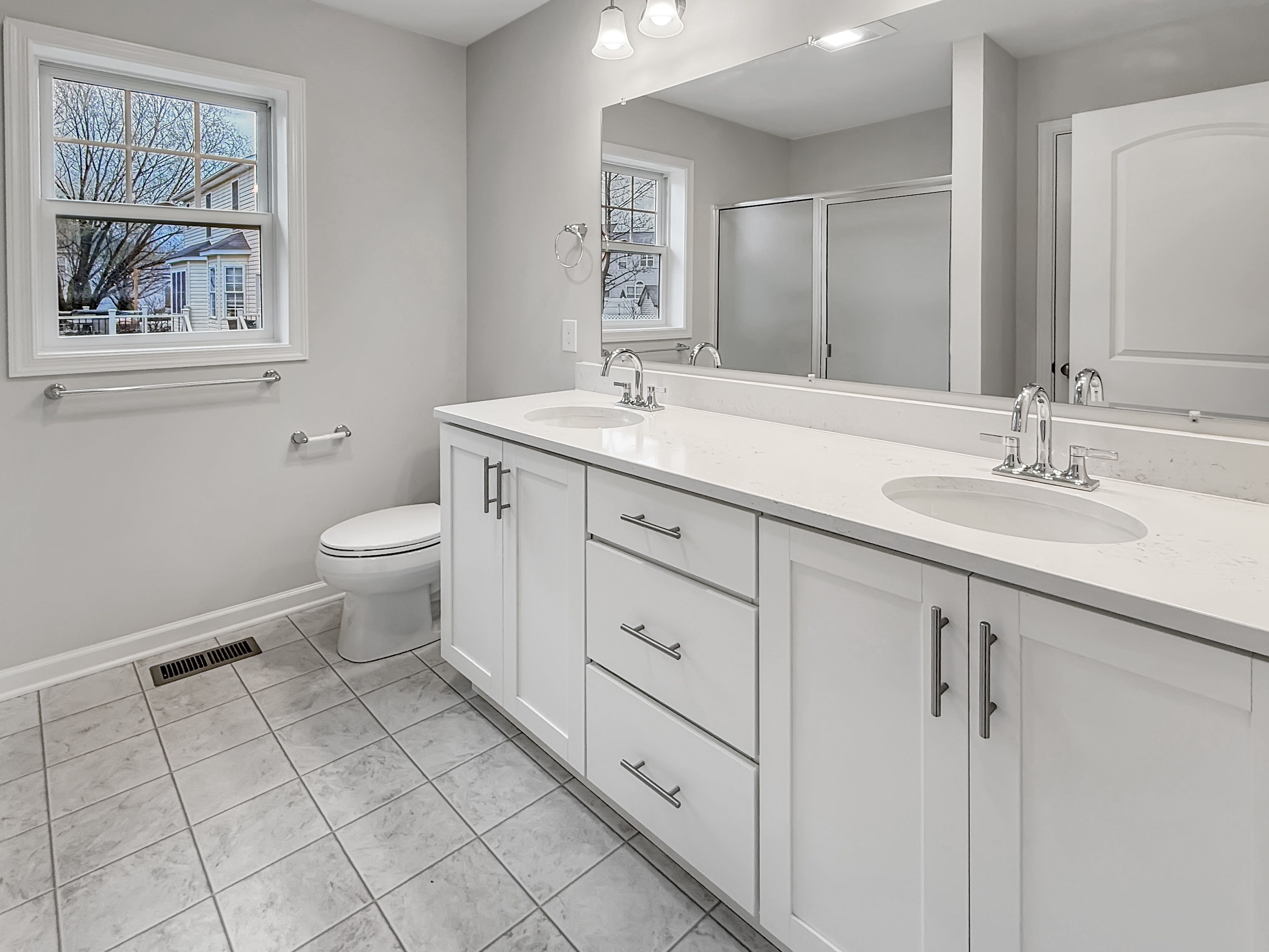 Owners Bath