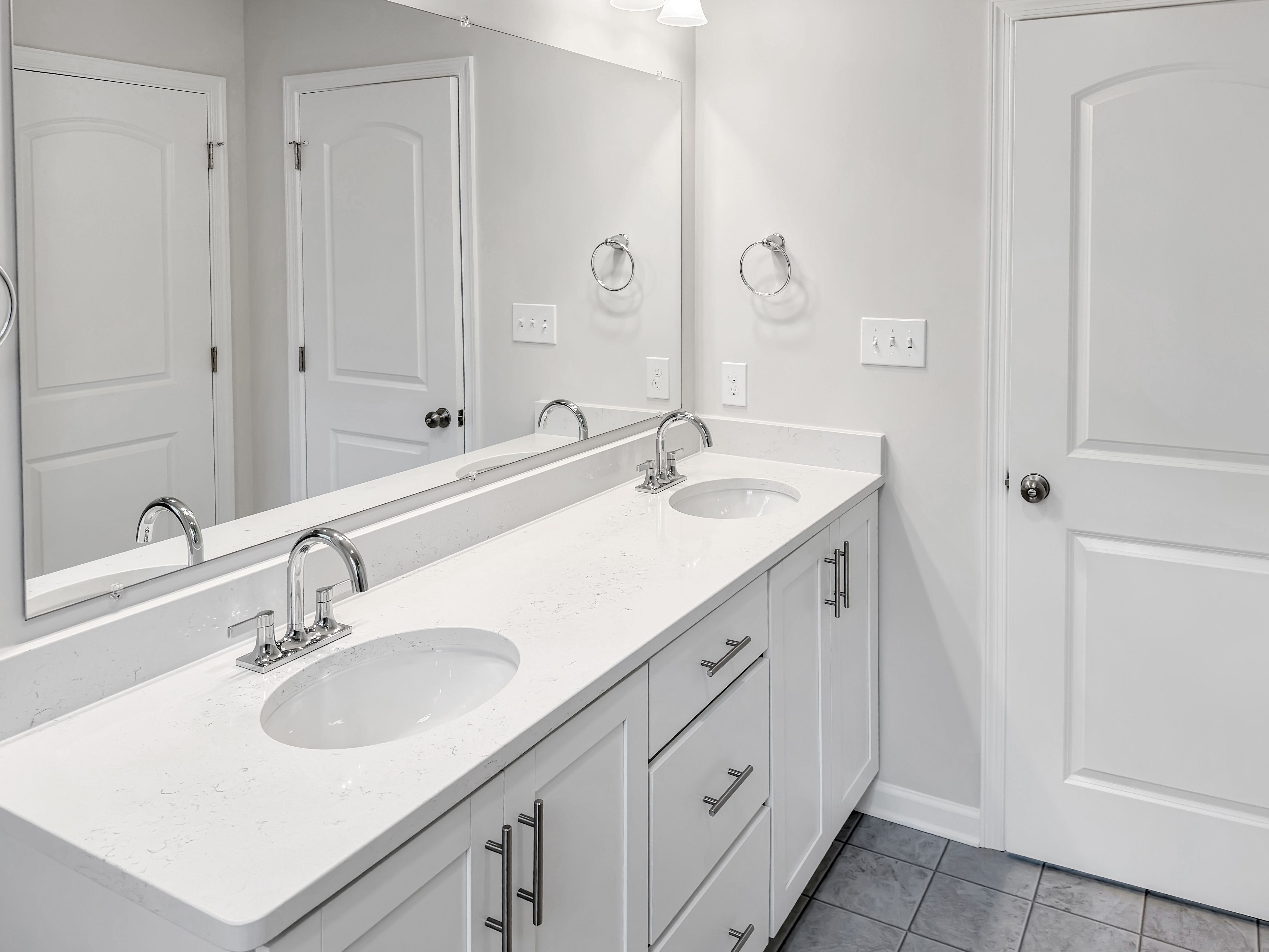 Owners Bath