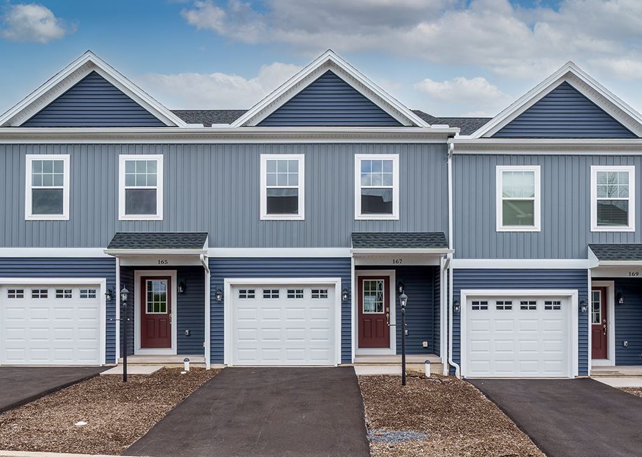 Steadfield - Steeplechase Townhomes: Pleasant Gap, Pennsylvania - S&A Homes