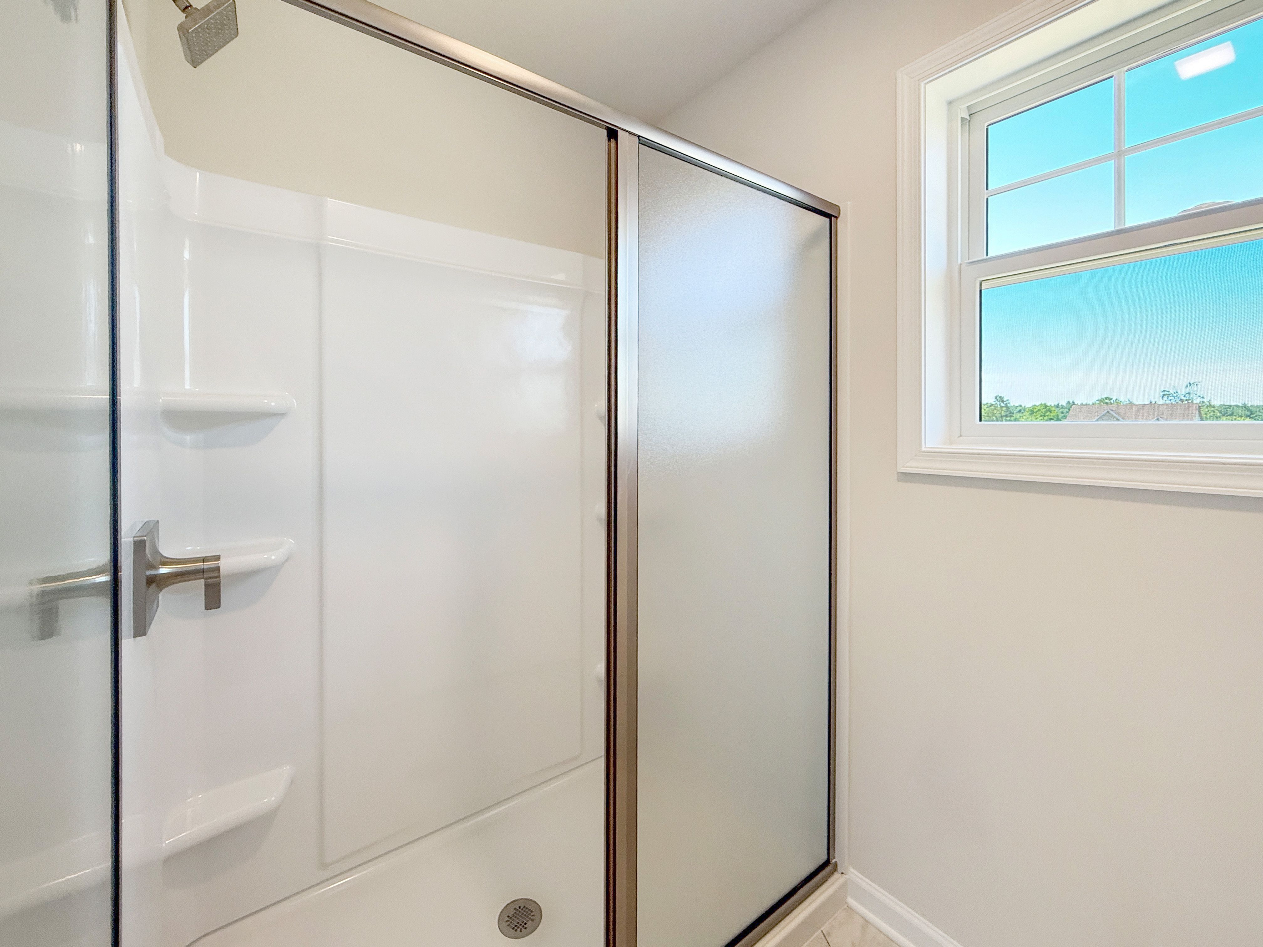 Greenwood C | Owner's Bath