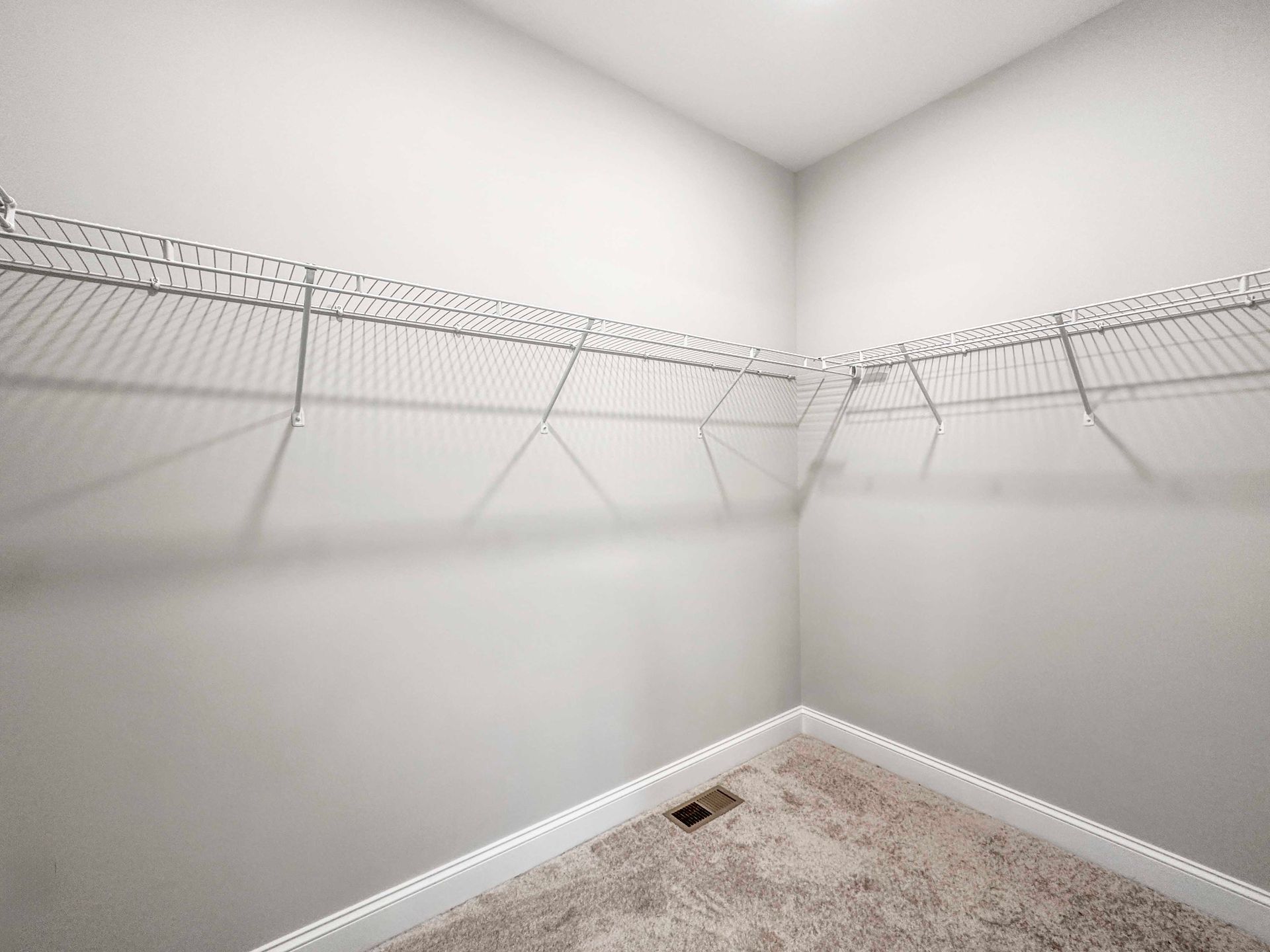 Camden-Owners-Closet