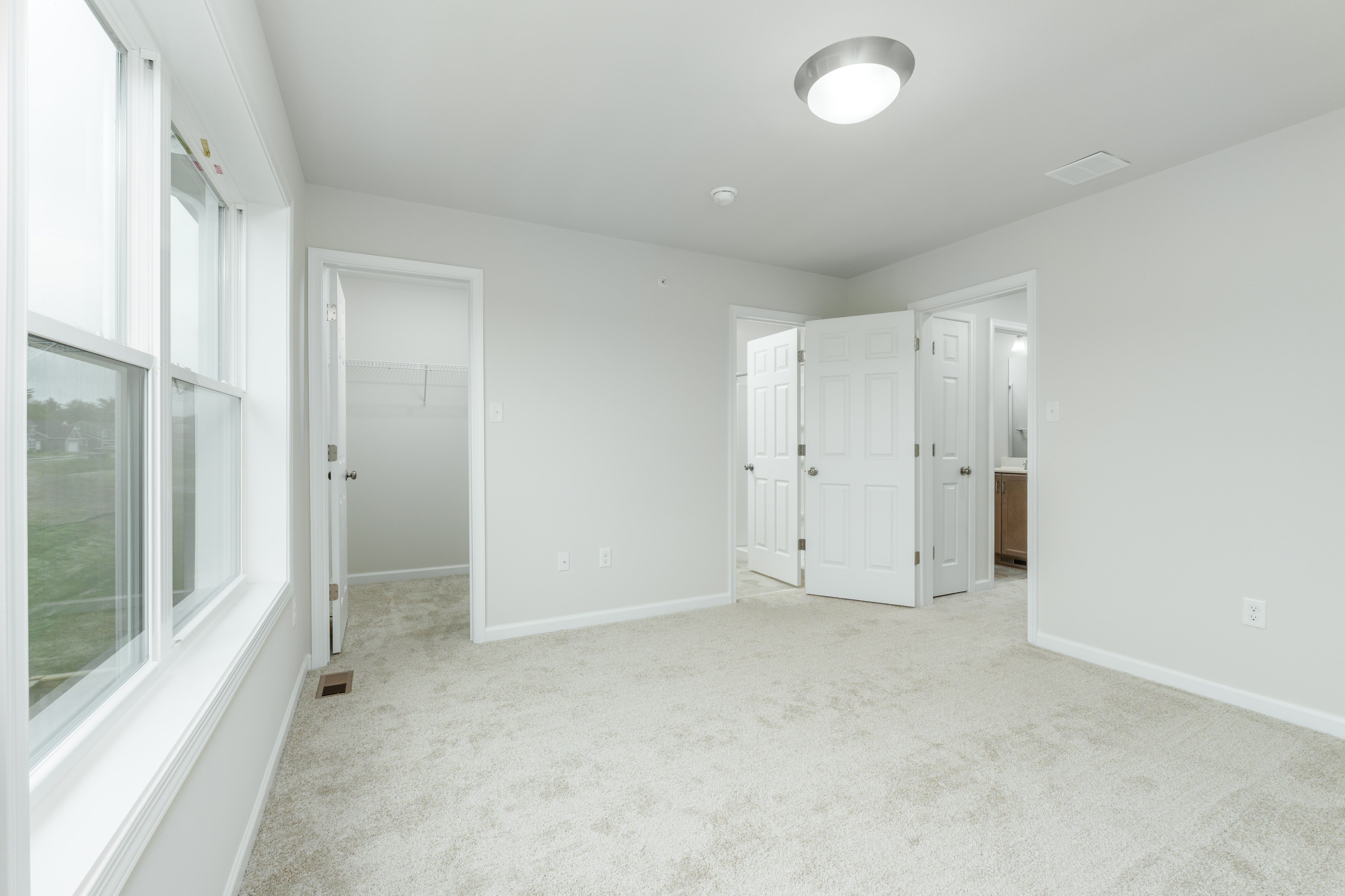Bradfield-GP157-Owners-Bedroom-2