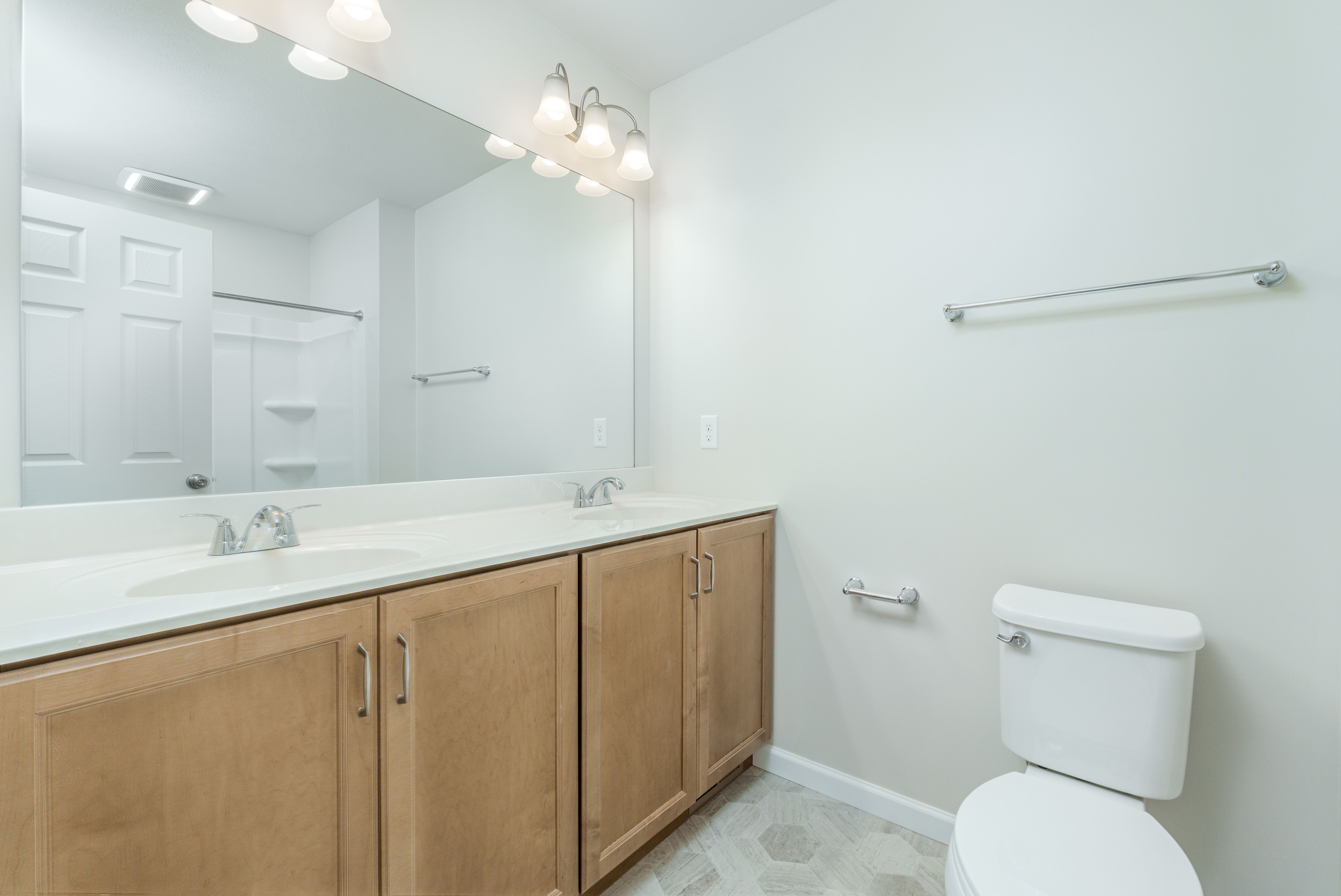 Bradfield-GP157-Owners-Bath-1