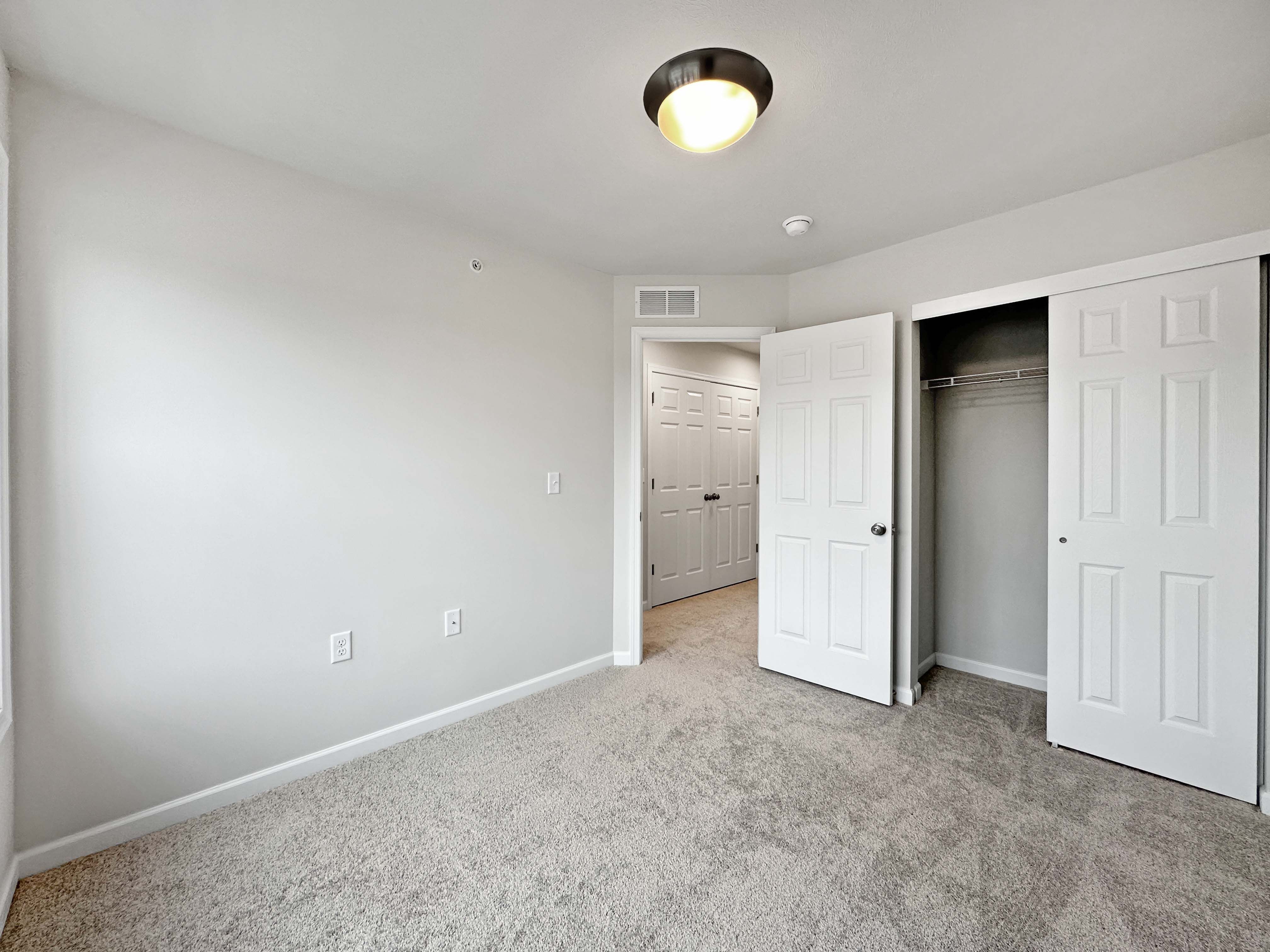Redfield-Bedroom-2.2