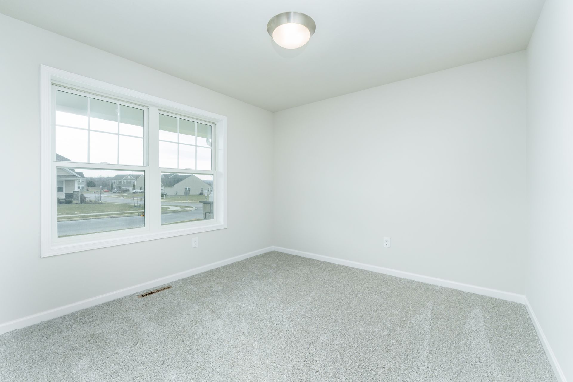 Elmcrest-C-DF67-Bedroom-3-3