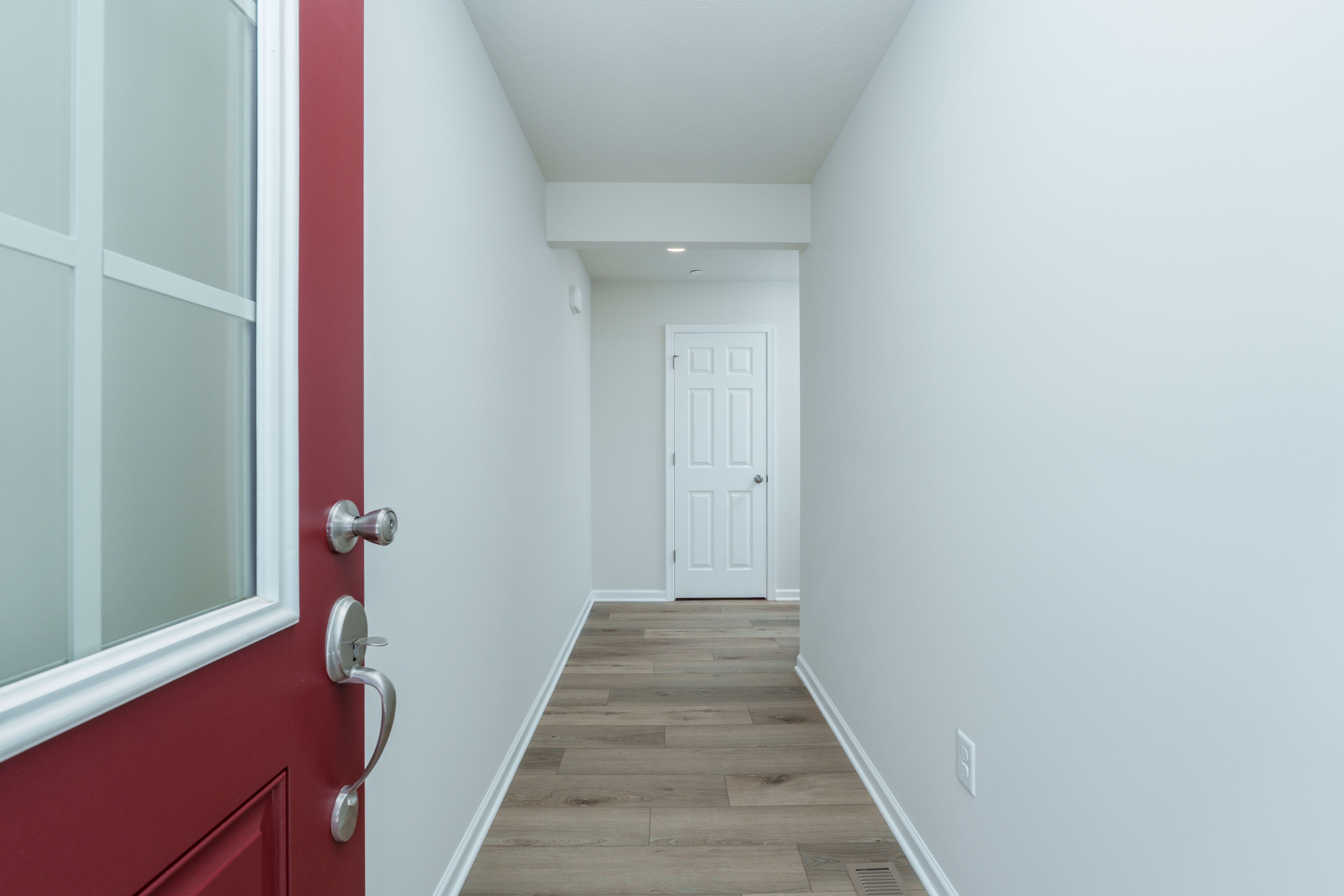 Woodfield-GP127-155-JackPine-Foyer-1