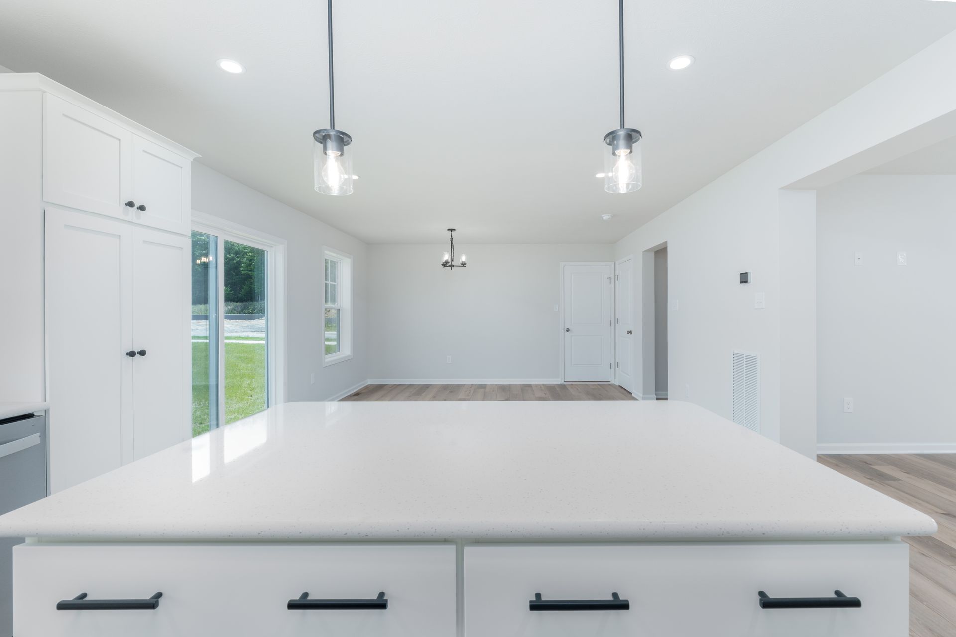 Monroe-B-GP212-Kitchen-Breakfast-7