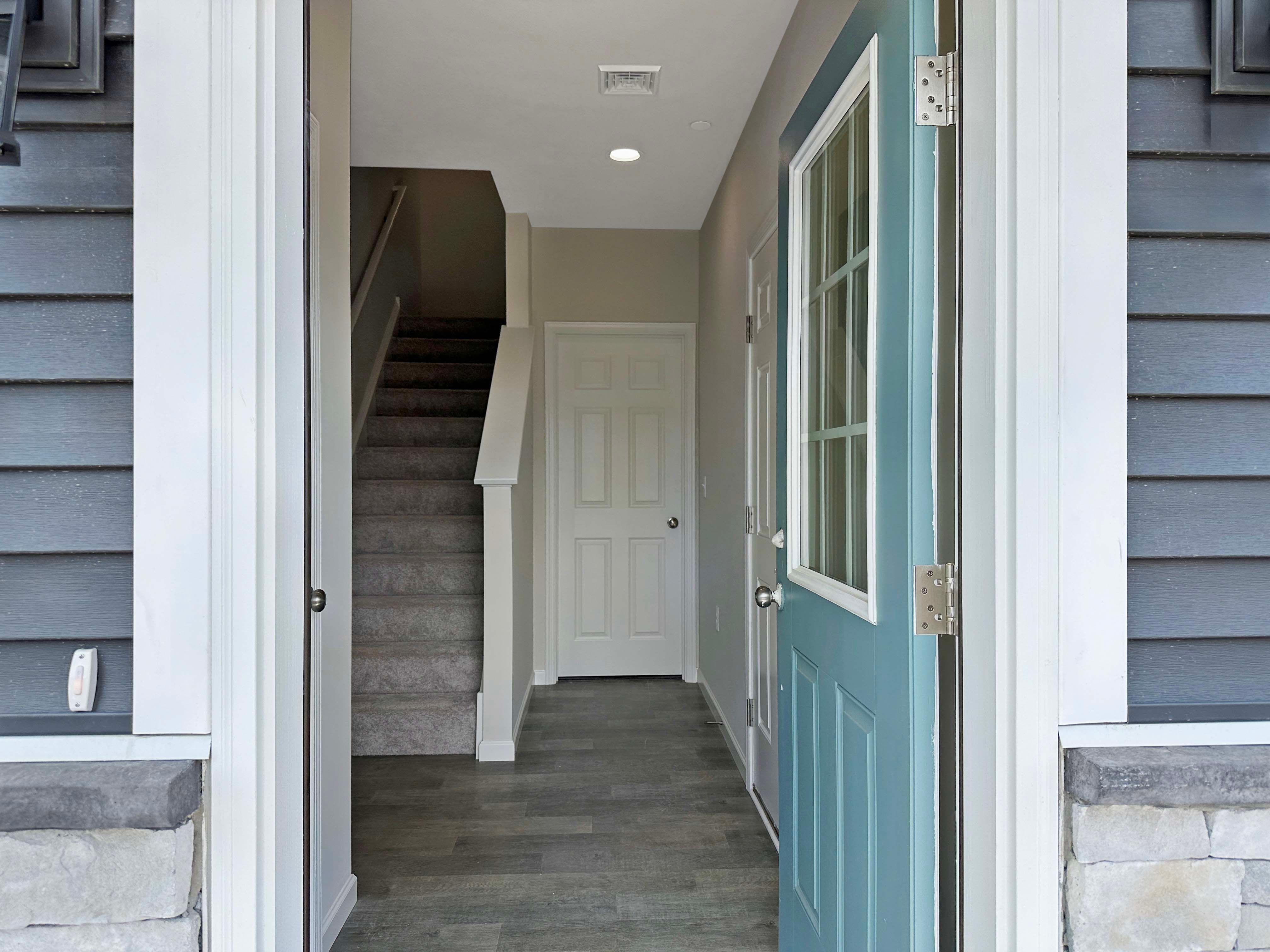 Redfield-Foyer
