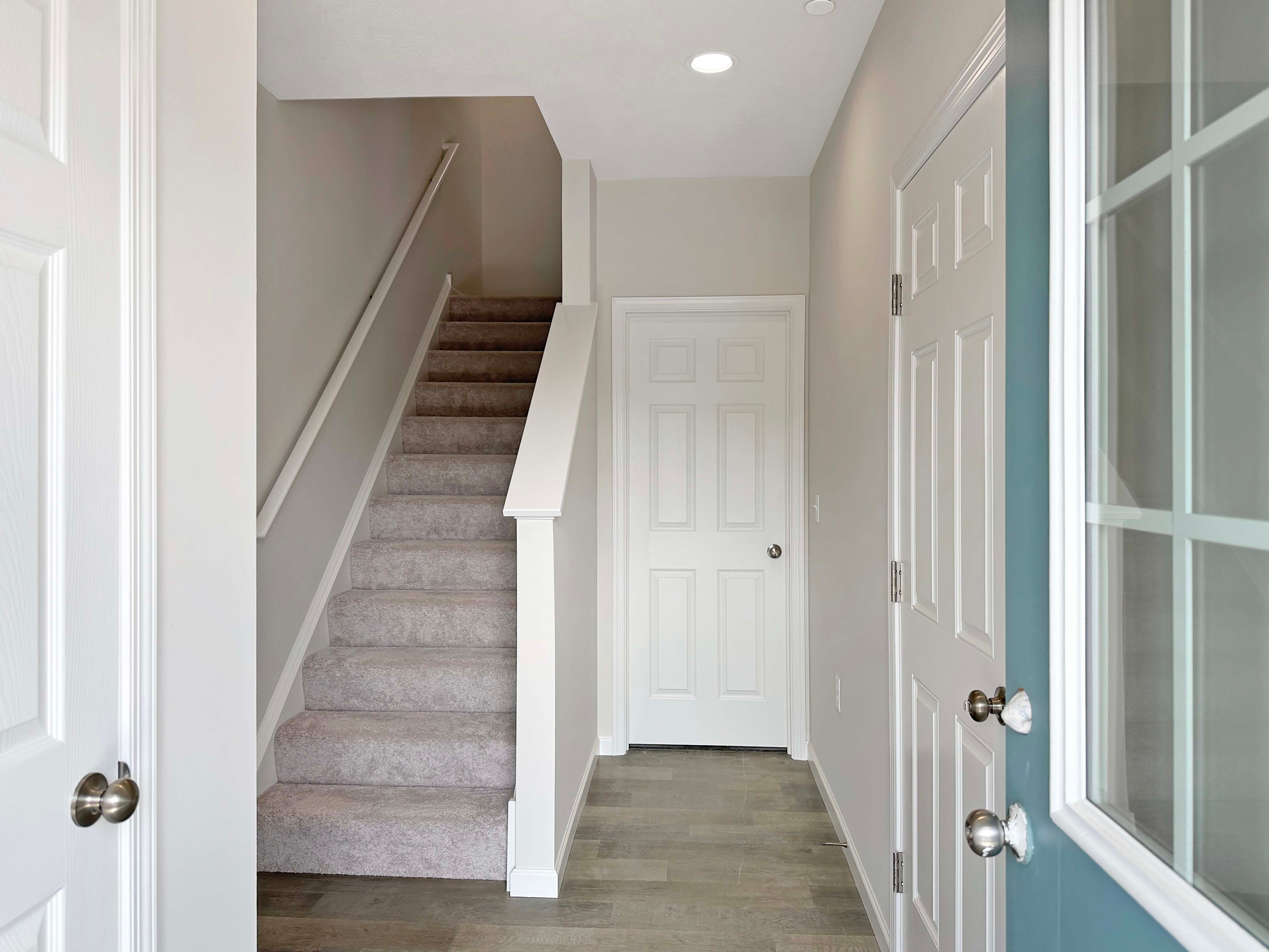 Redfield-Foyer-1