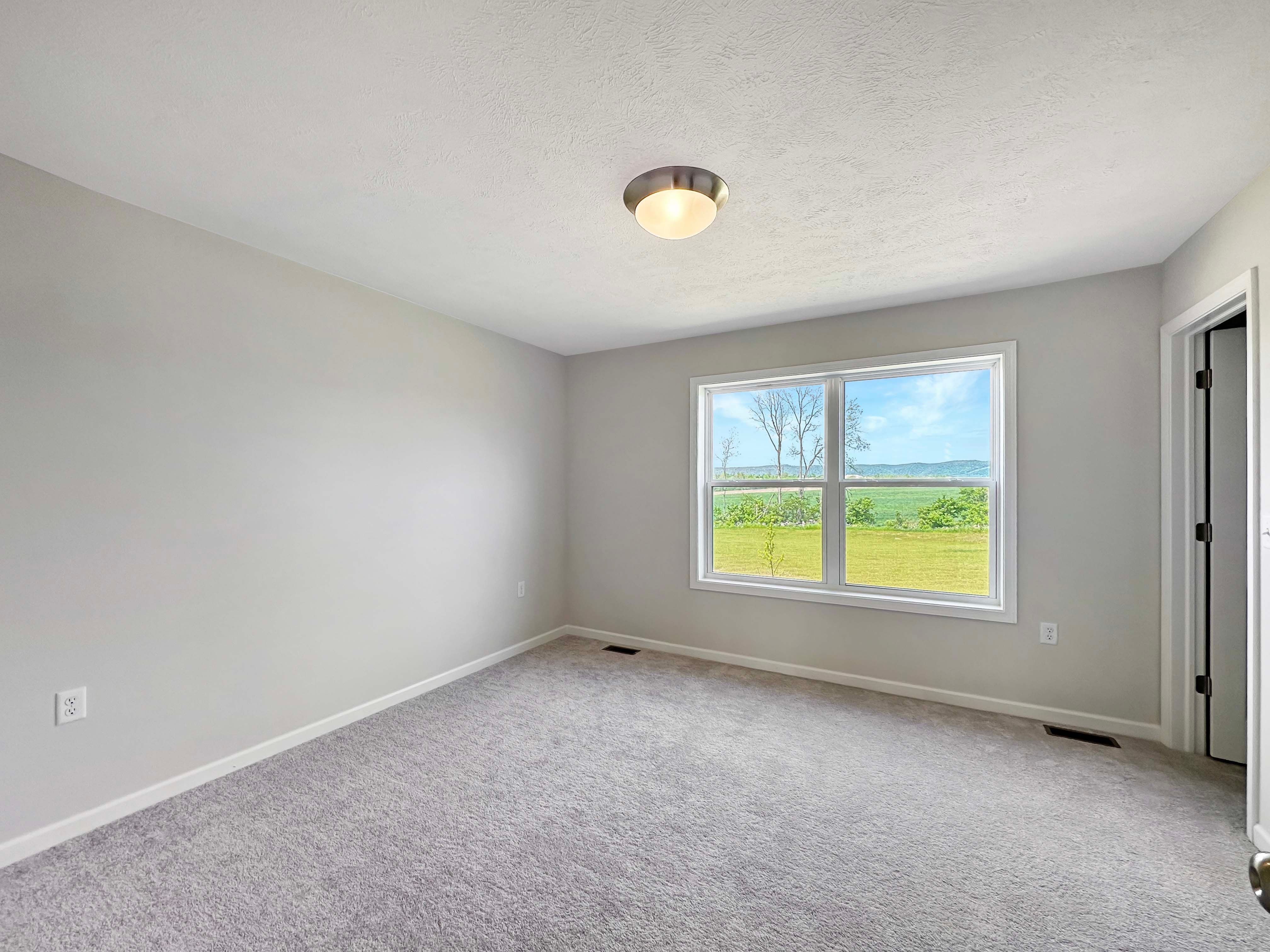 Redfield-Owners-Bedroom