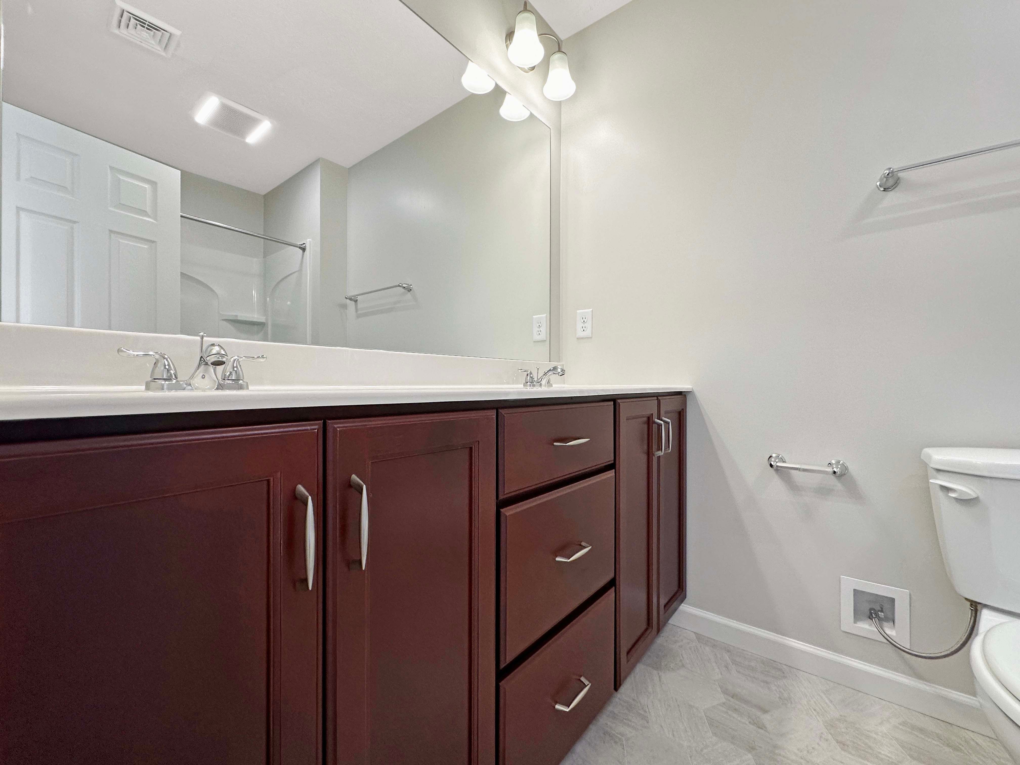 Redfield-Owners-Bath
