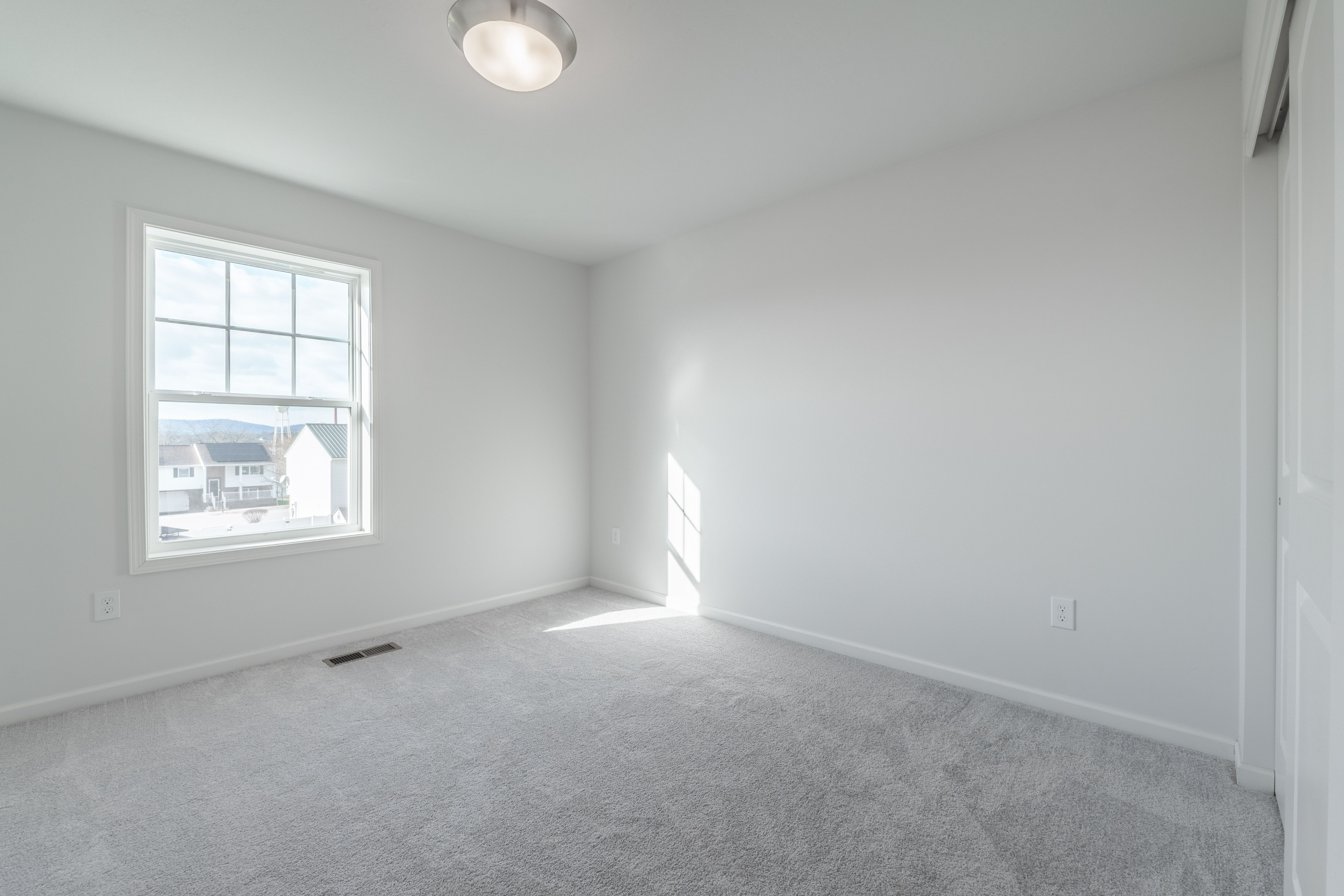 Chamberlain-A-Bedroom-3-1-Edit