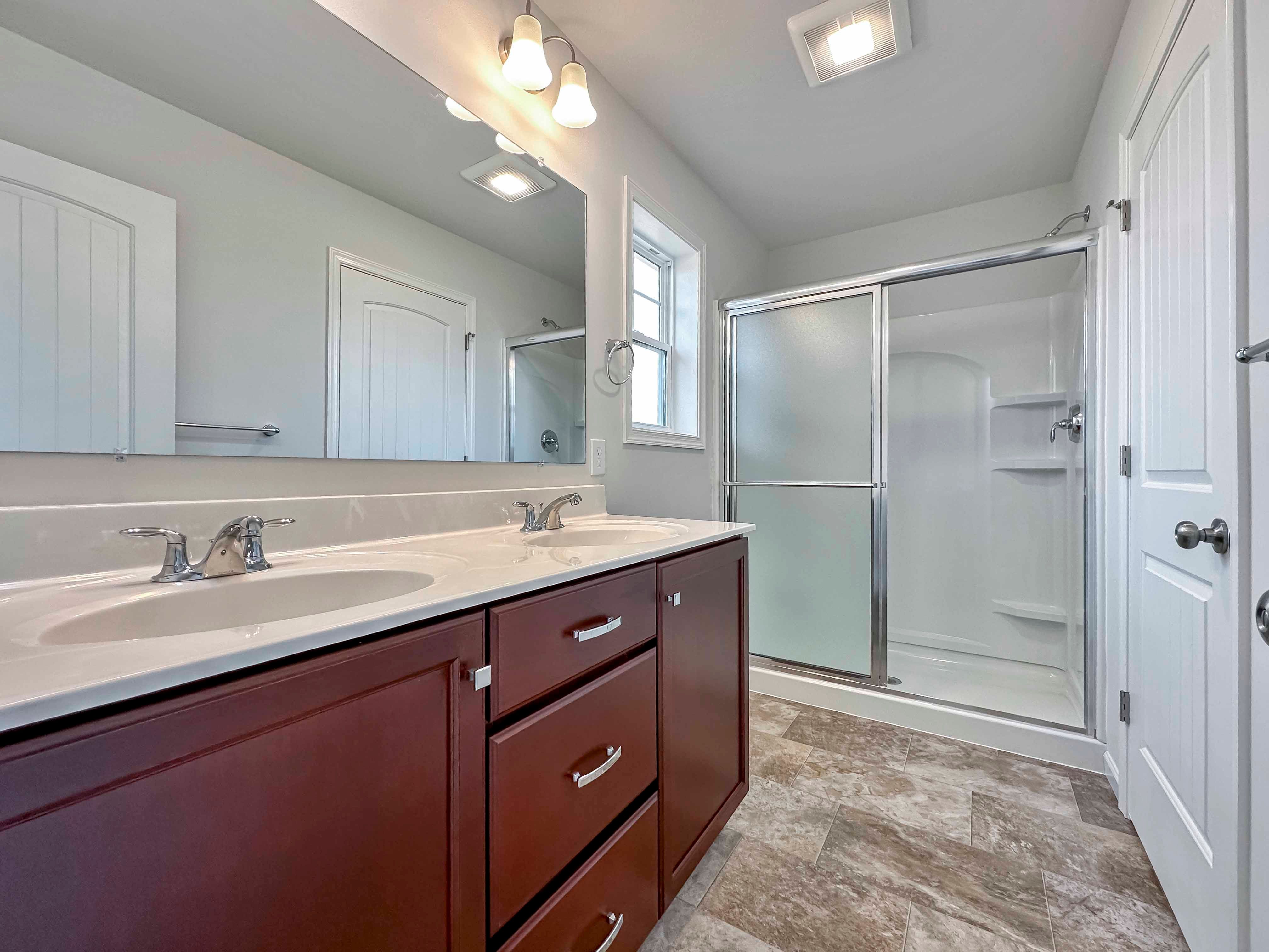Brandywine - Owners Bath