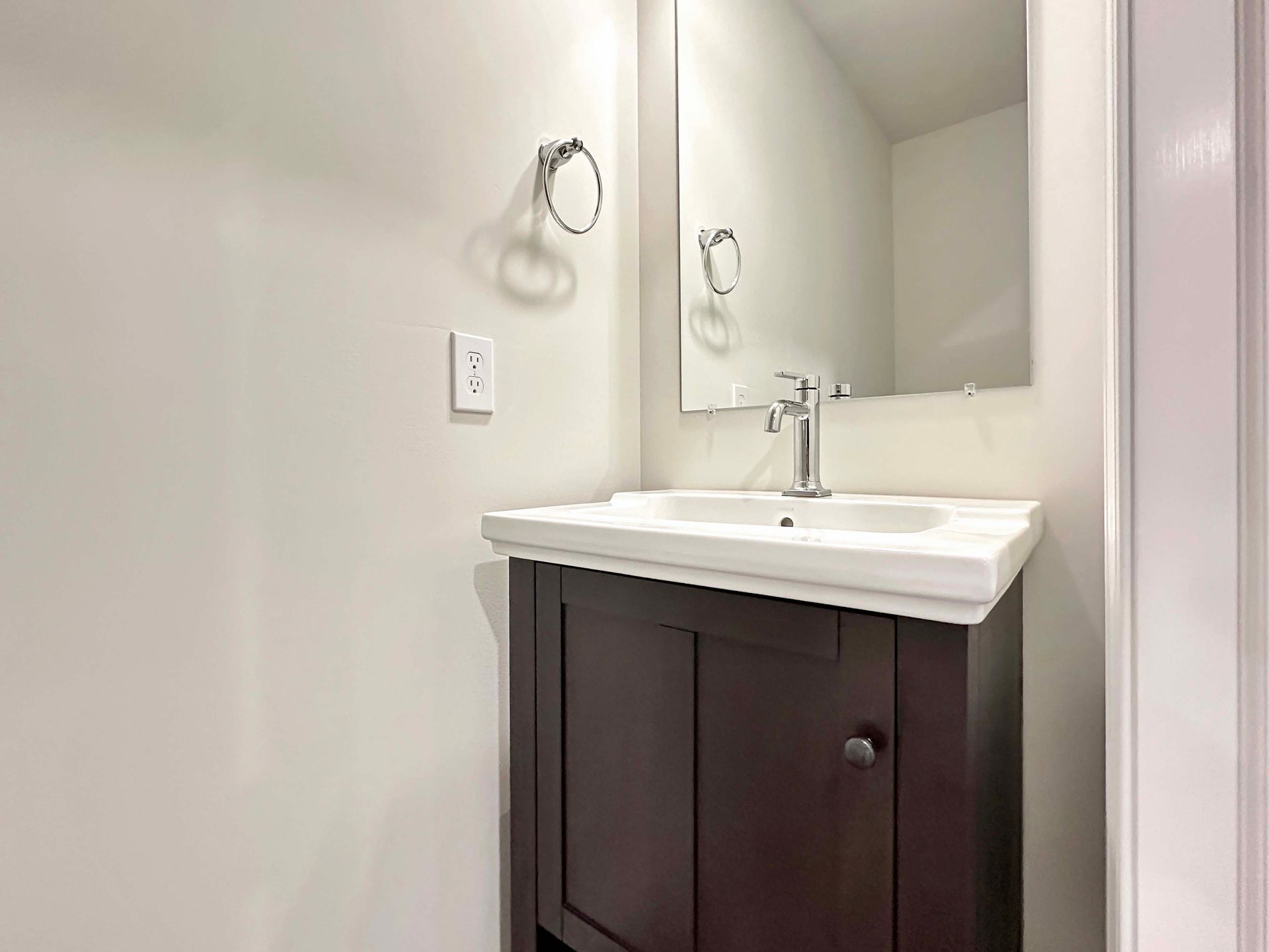 Chamberlain-A-Powder-Room