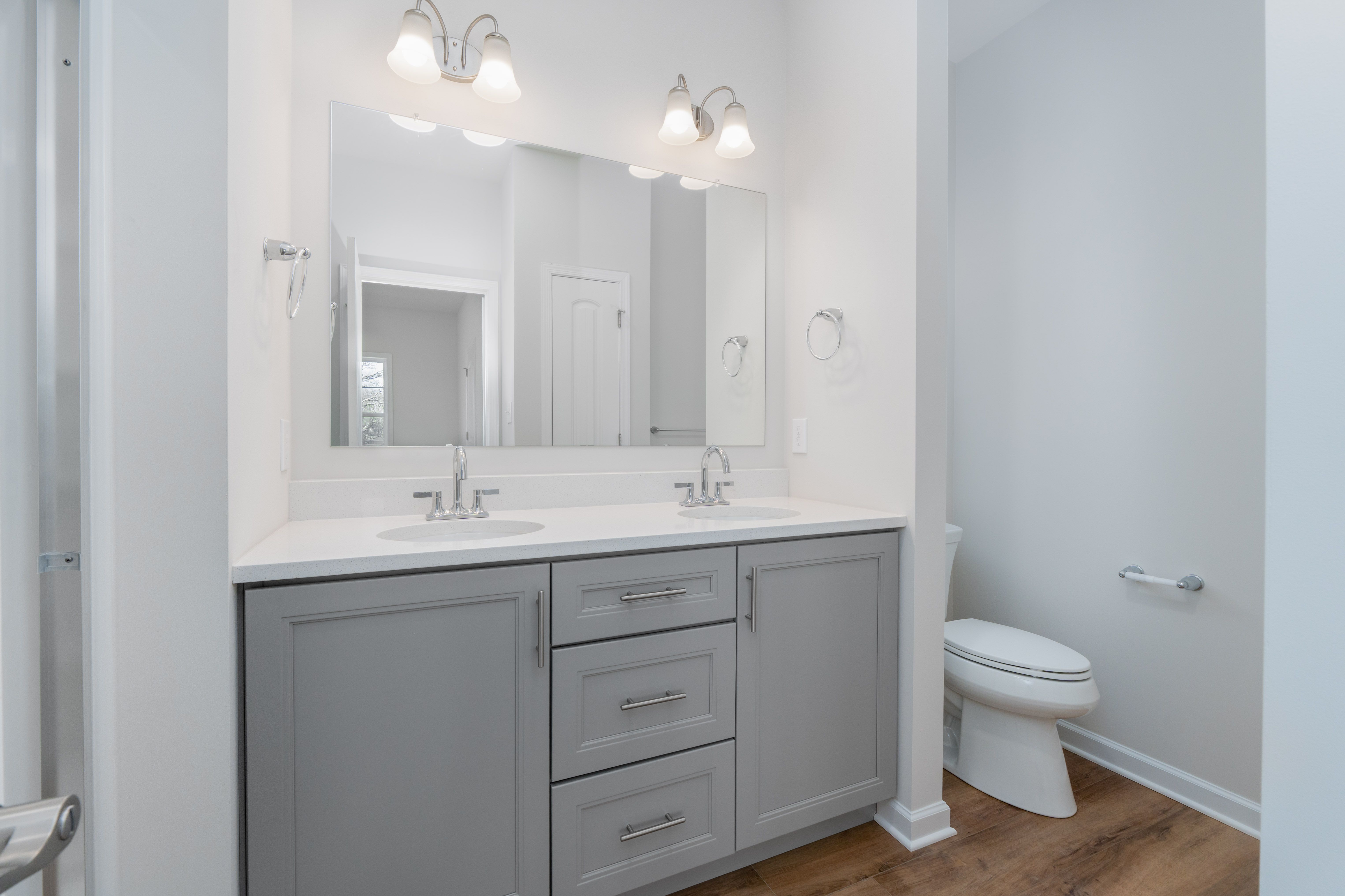 Aspen-C-AV39-Owners-Bath-1