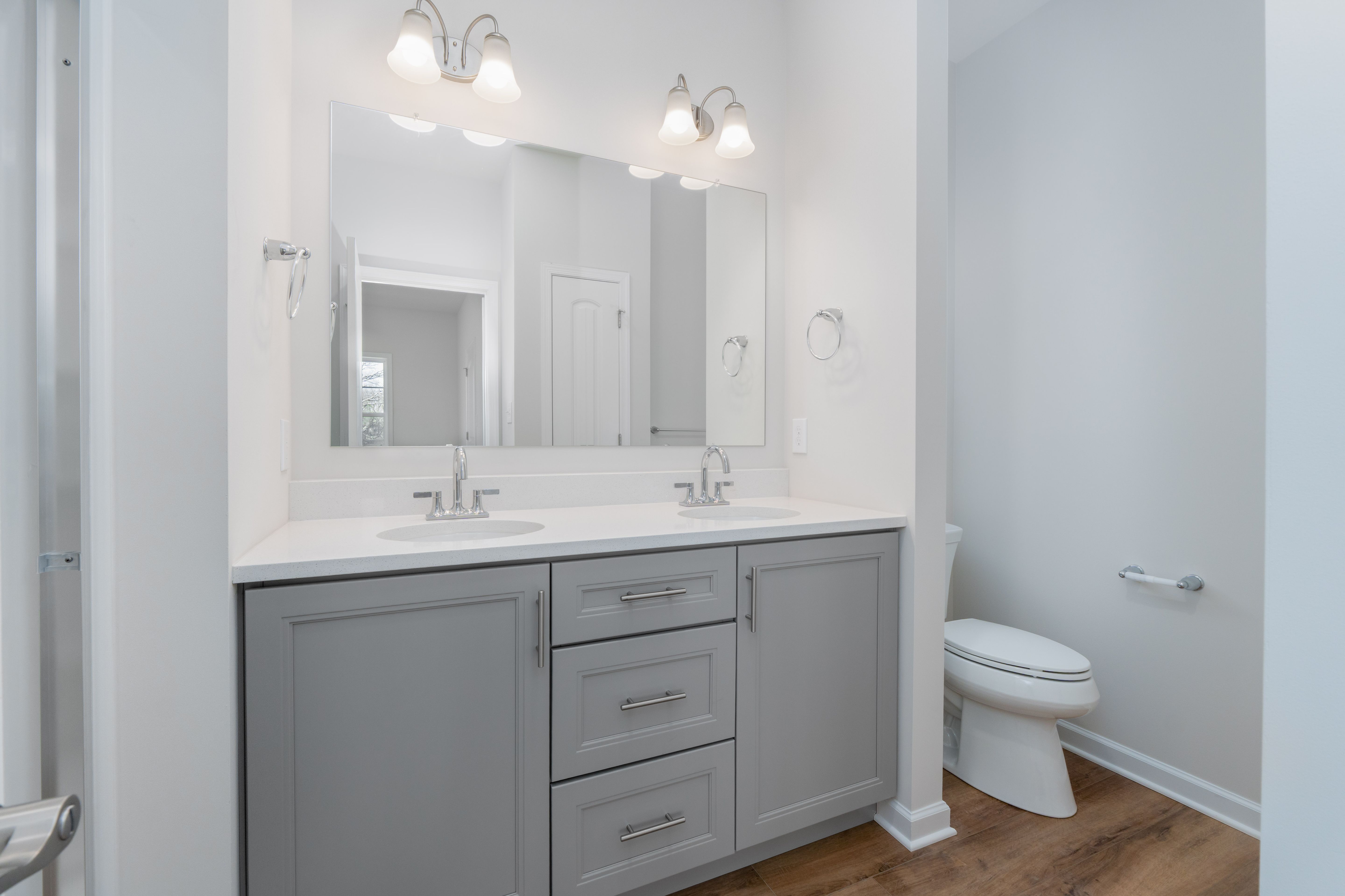 Aspen-C-AV39-Owners-Bath-1