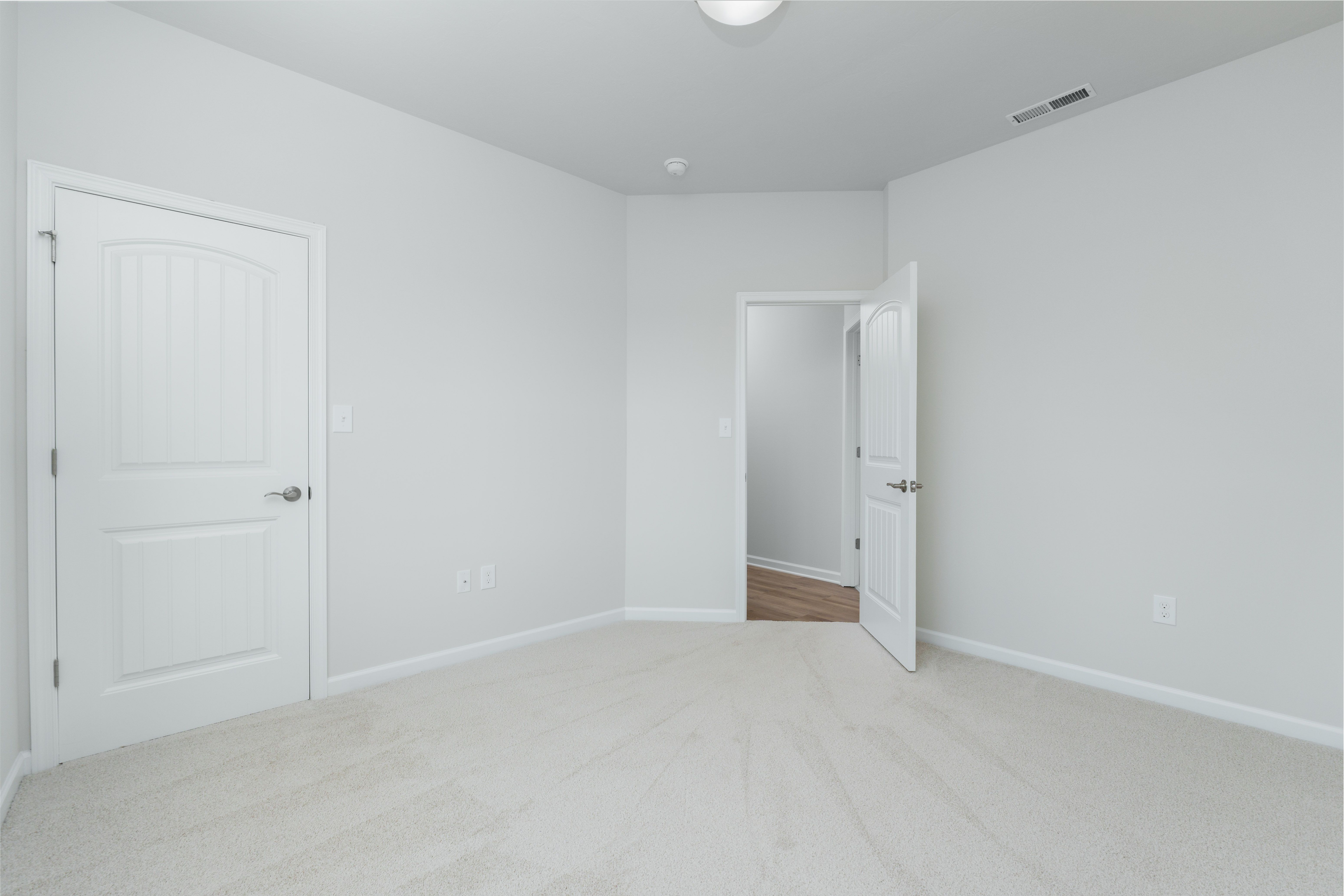 Aspen-C-AV39-Bedroom-3-2