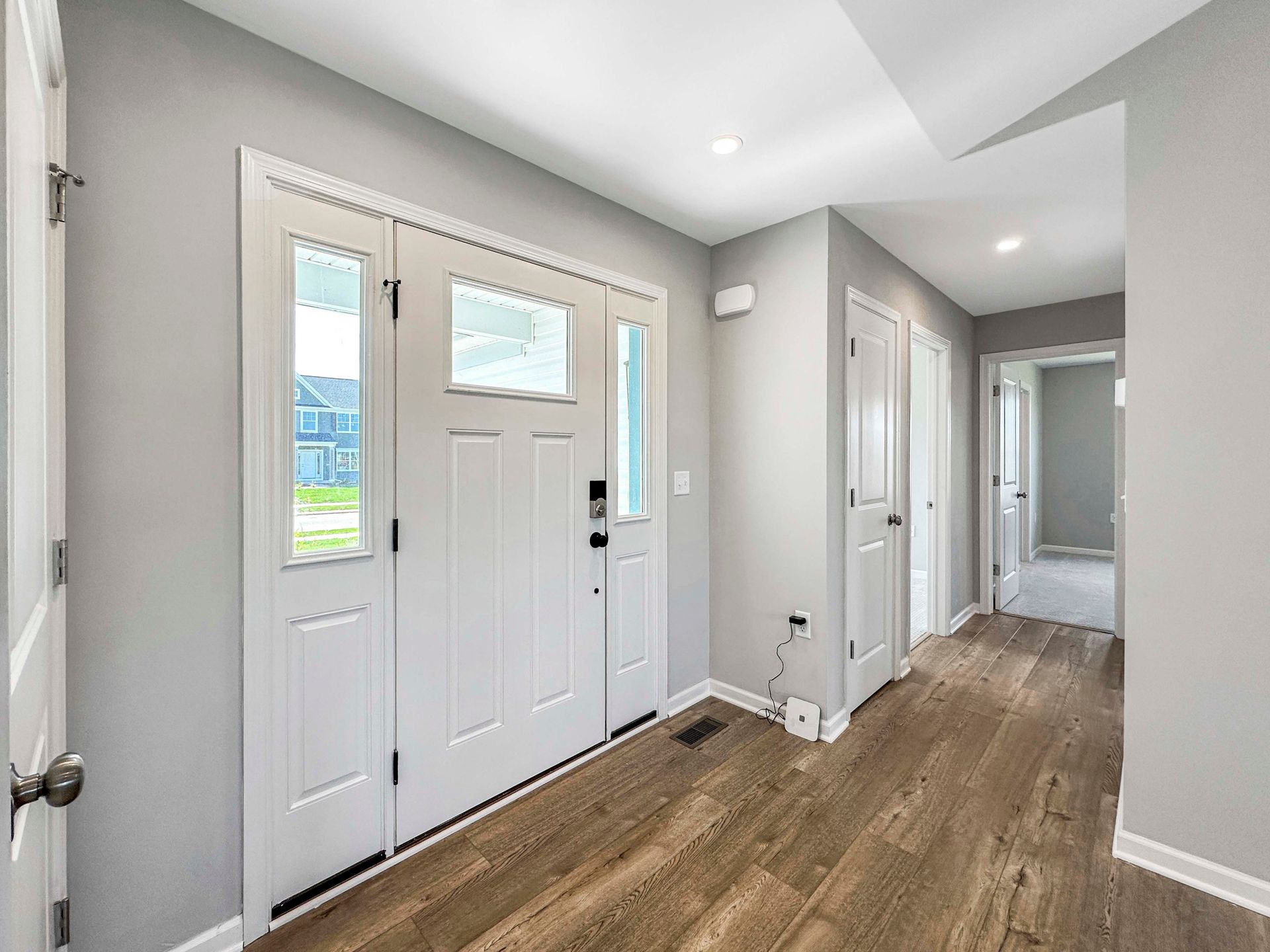 Hampton-B-Foyer