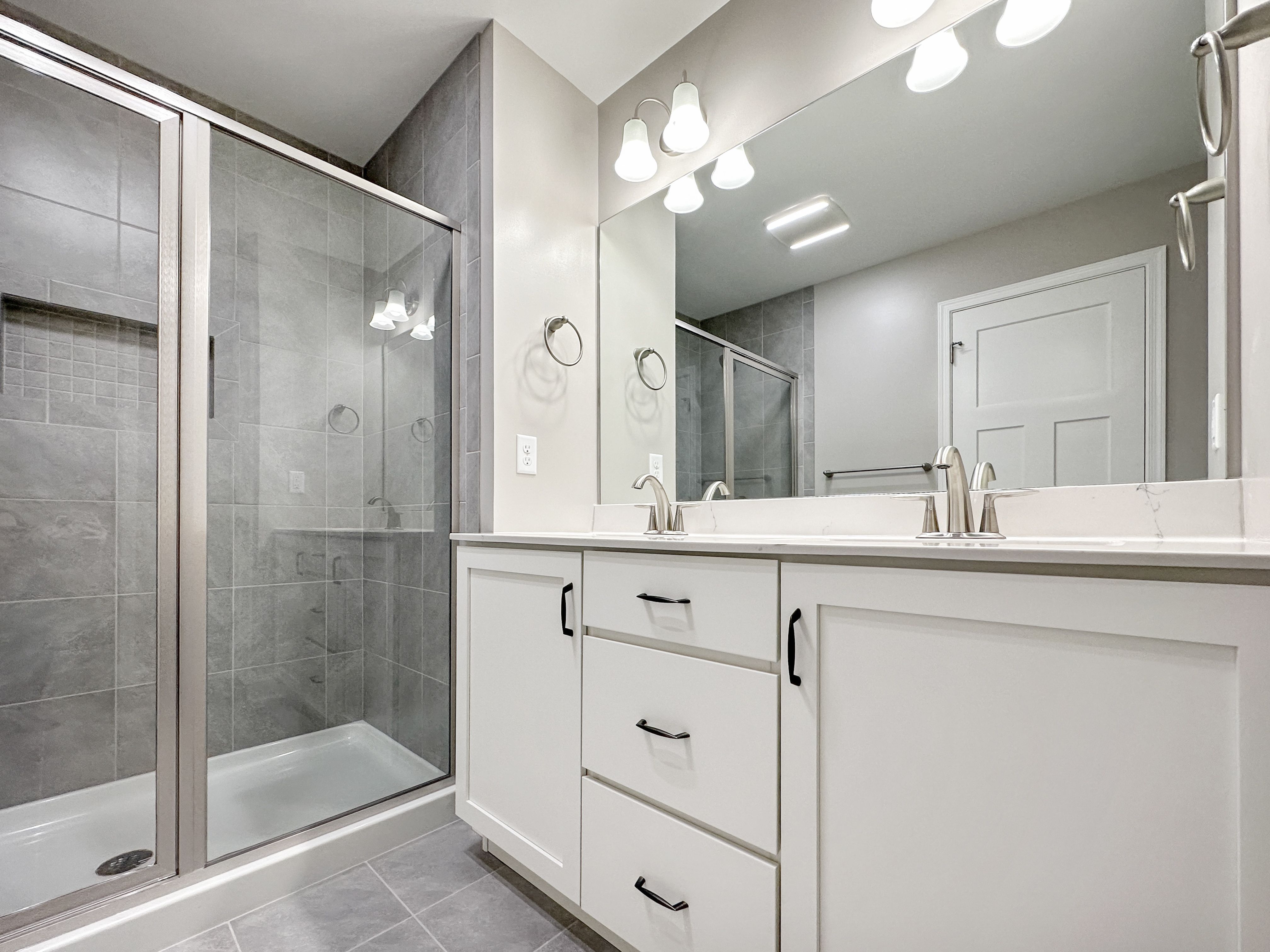 Fairmont-B-Owners-Bath-5